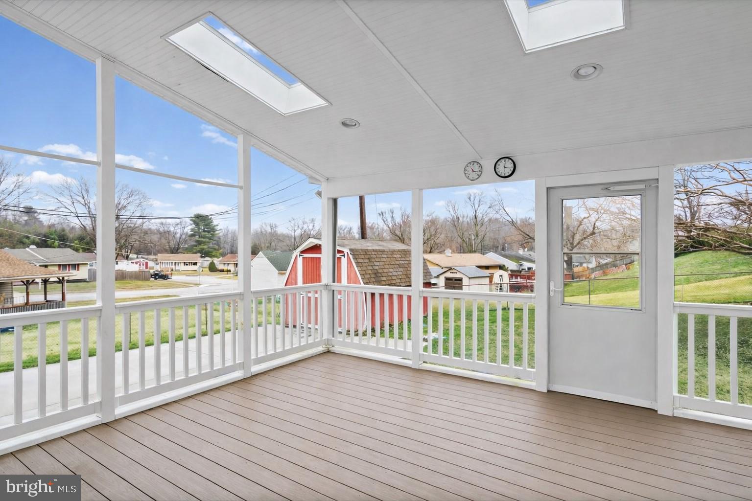 EDGE MEAD - Residential