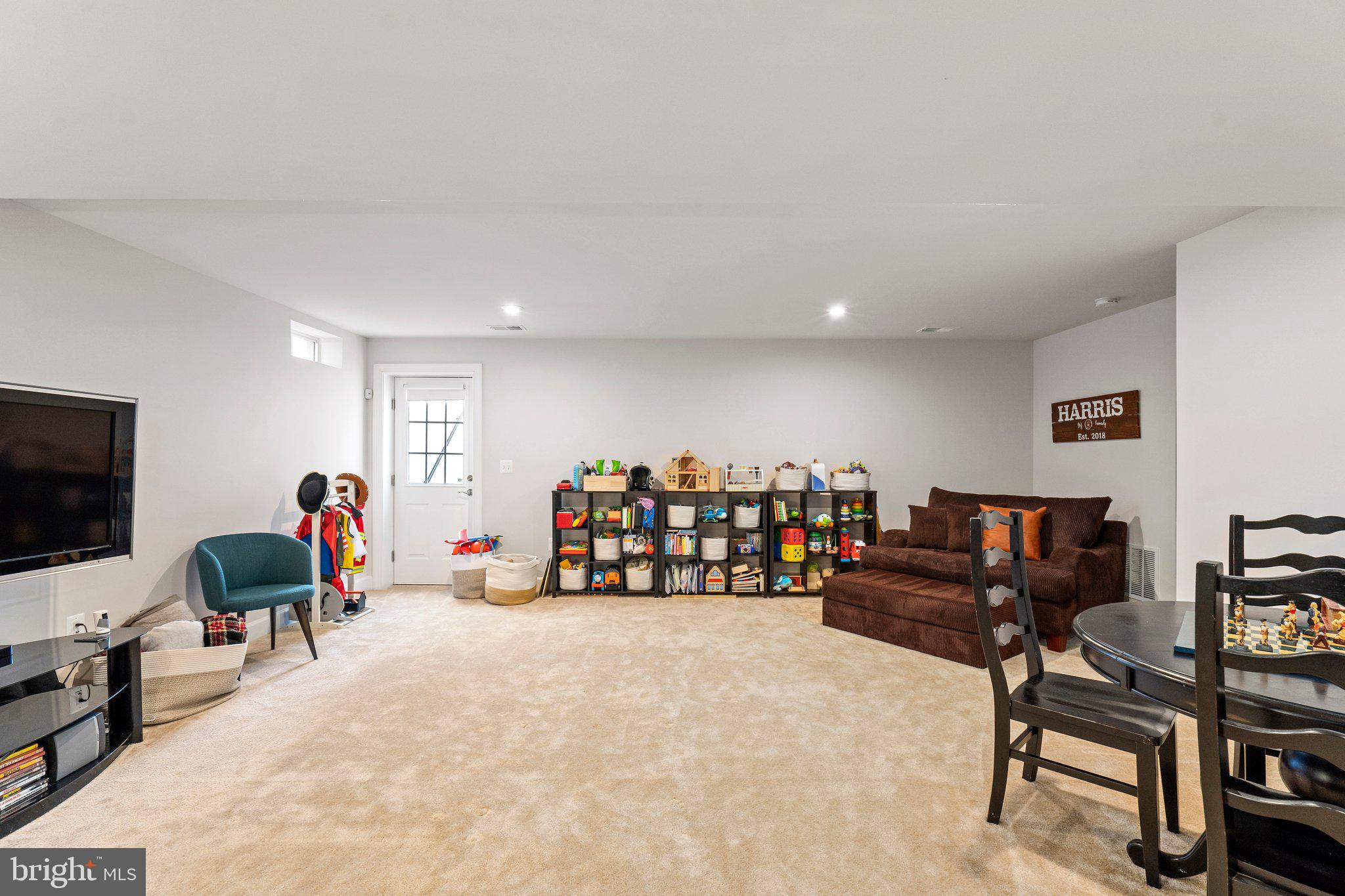 EMBREY MILL - Residential