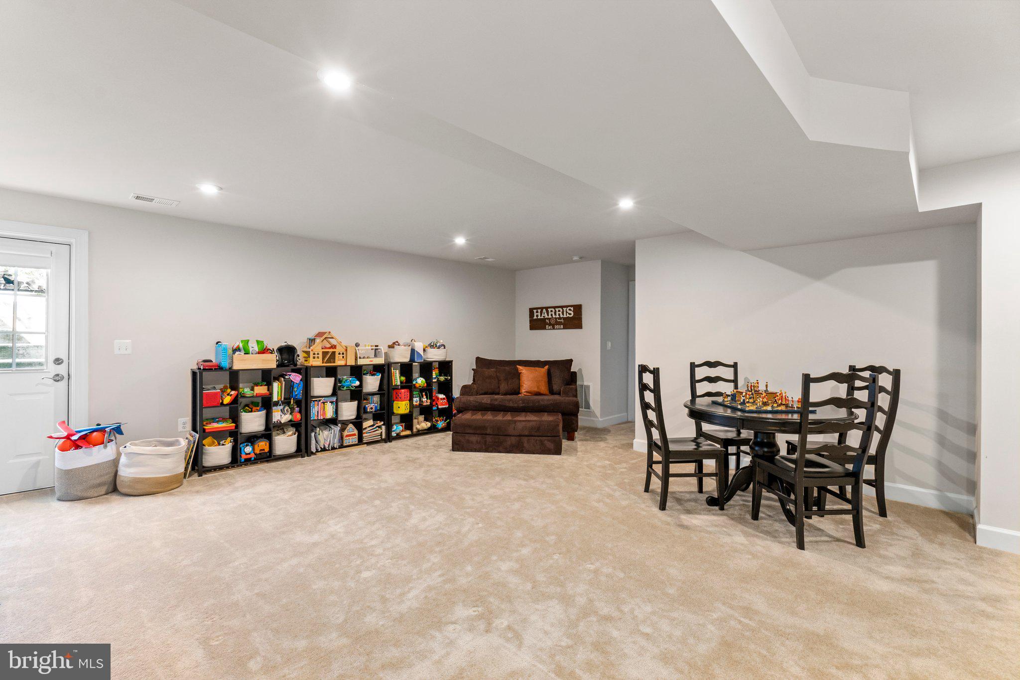 EMBREY MILL - Residential