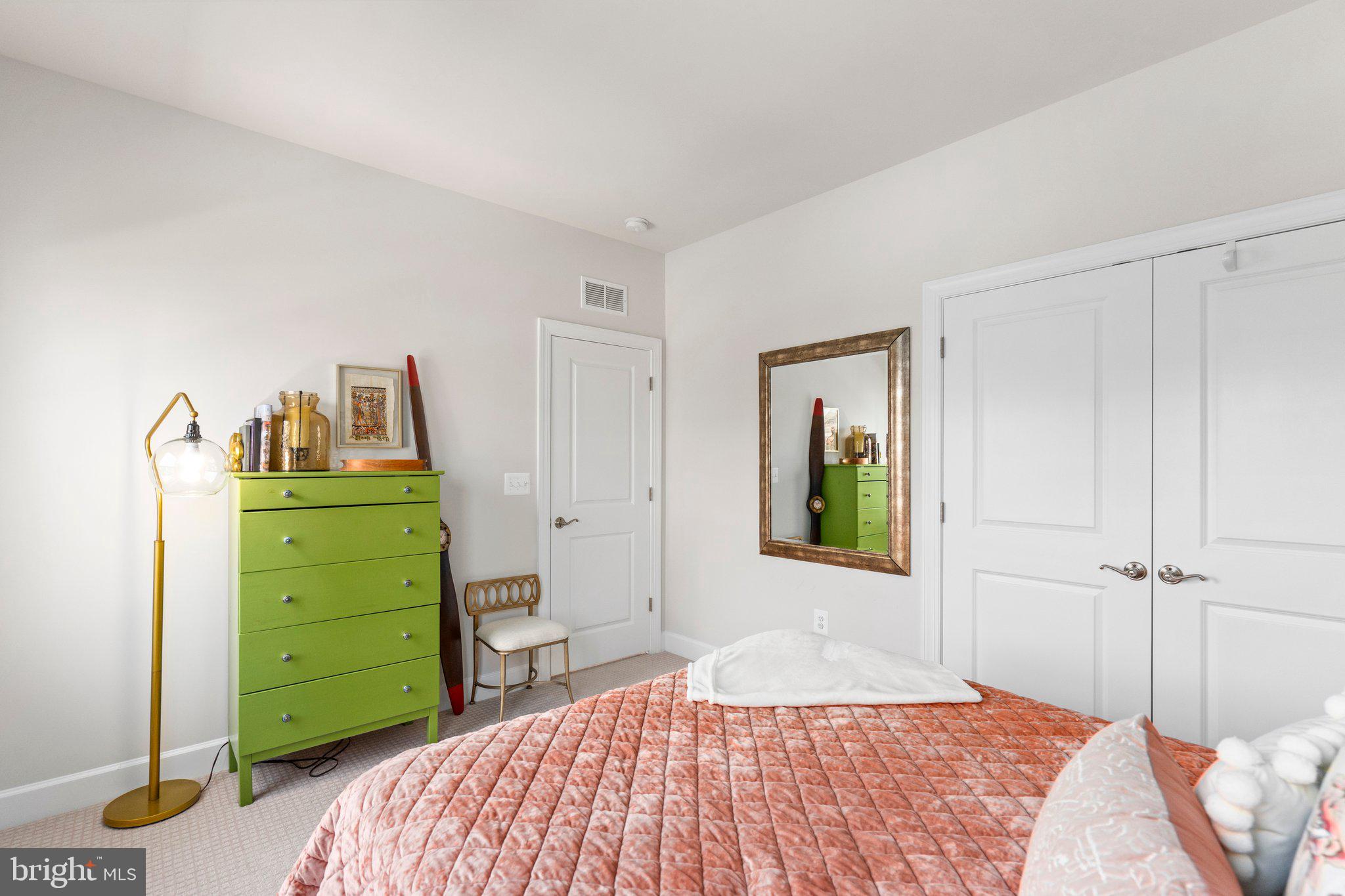 EMBREY MILL - Residential