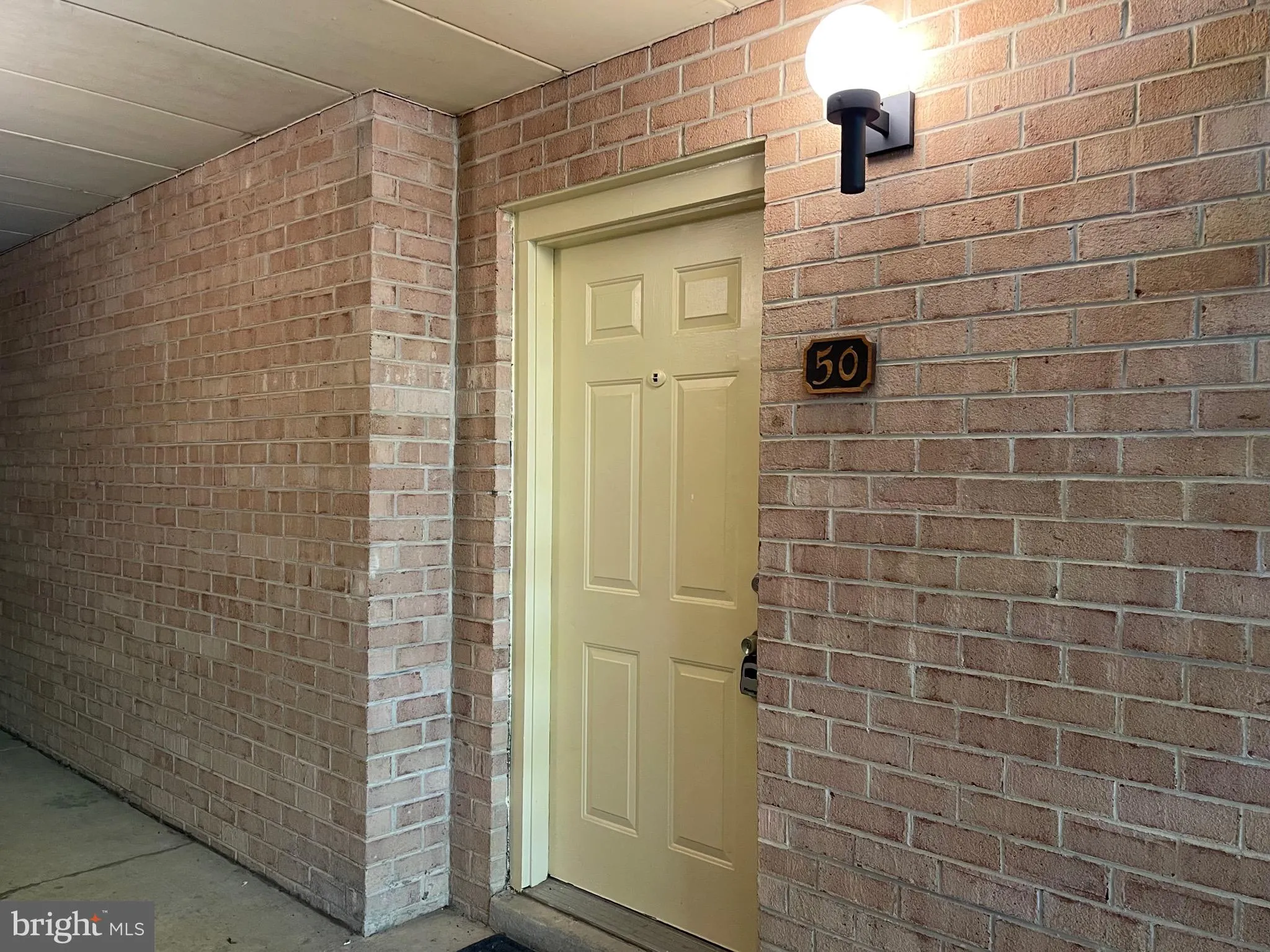 Chesterbrook, Pennsylvania 19087, United States, 2 Bedrooms Bedrooms, ,2 BathroomsBathrooms,Residential,Active,205814