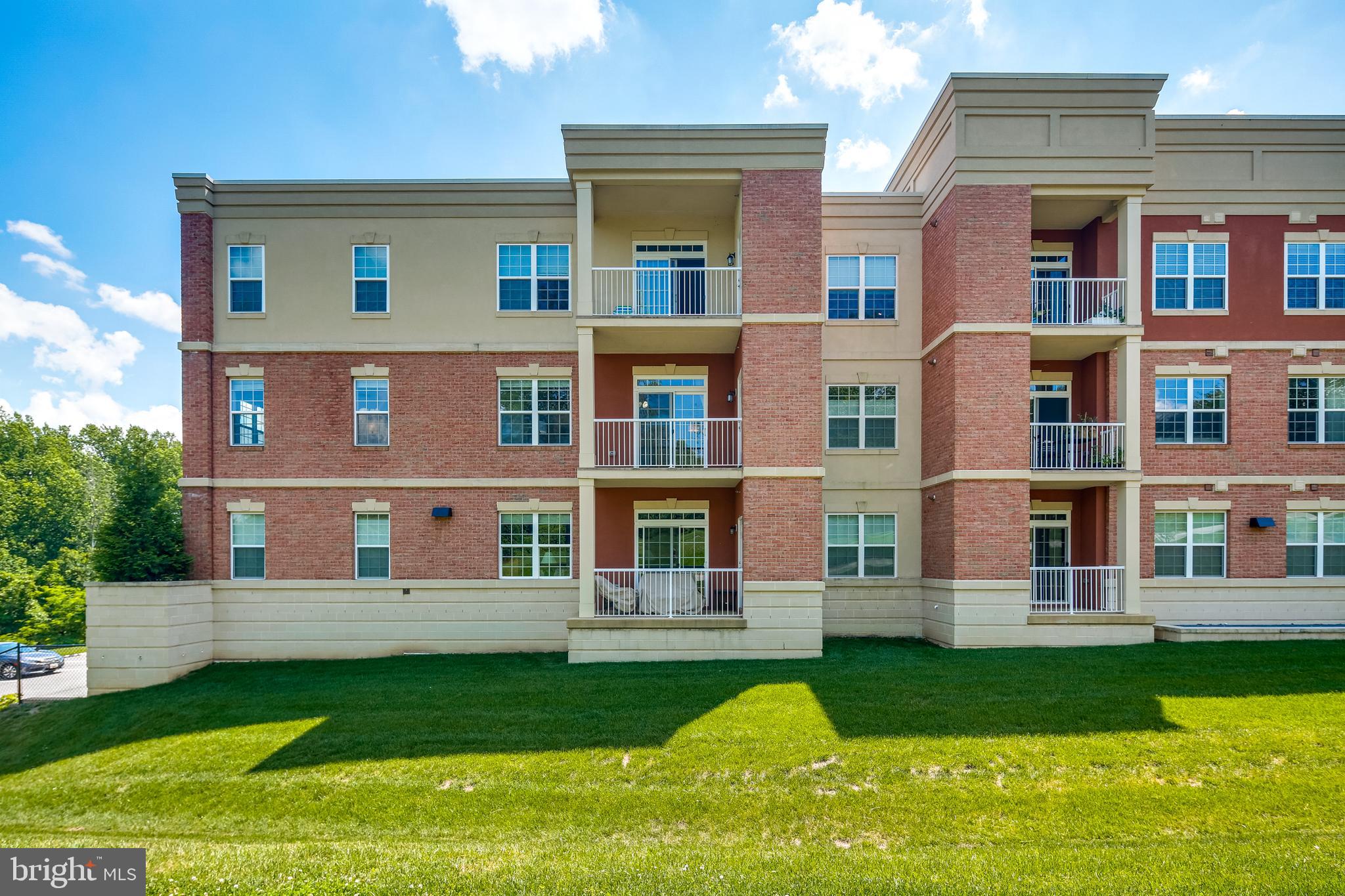 TURF VALLEY - Residential Lease