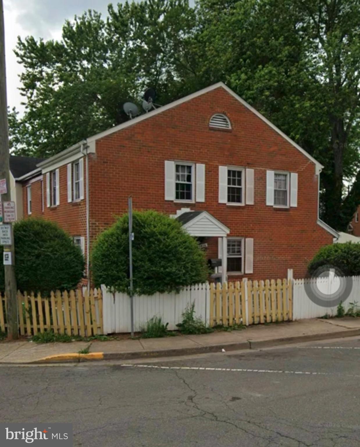9826 BUCKNER ROAD