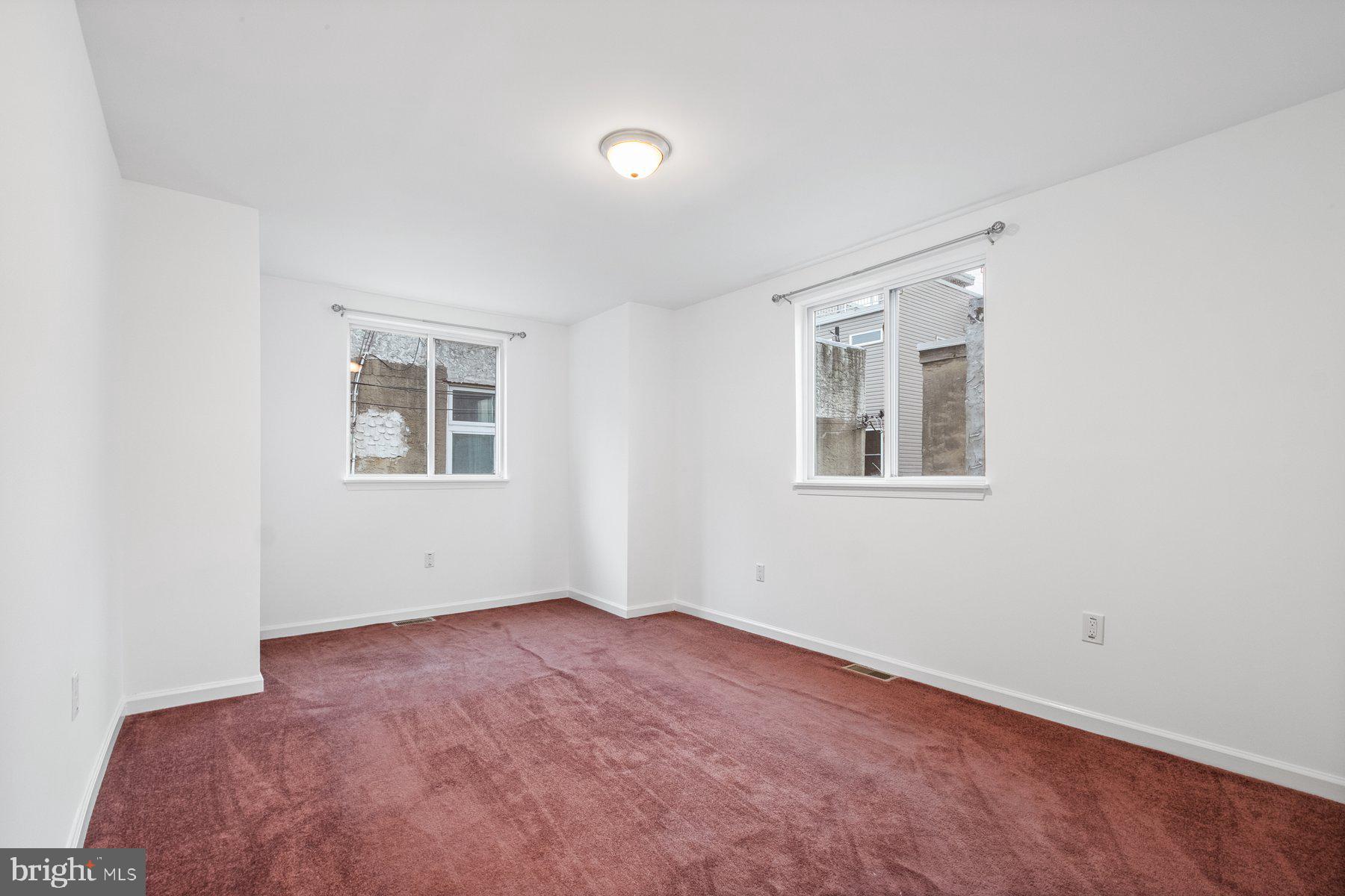 POINT BREEZE - Residential