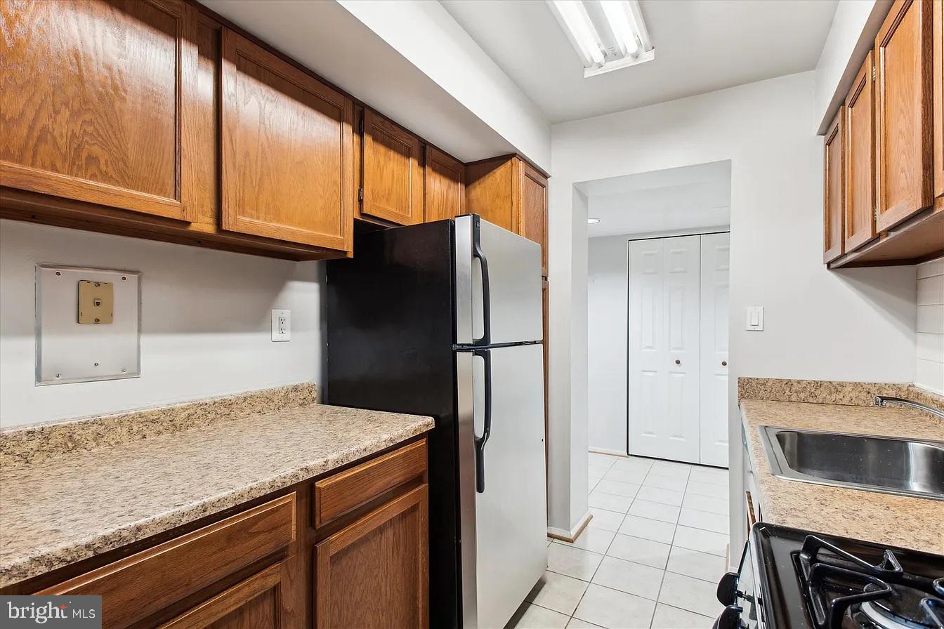 ROCKLAND RUN - Residential