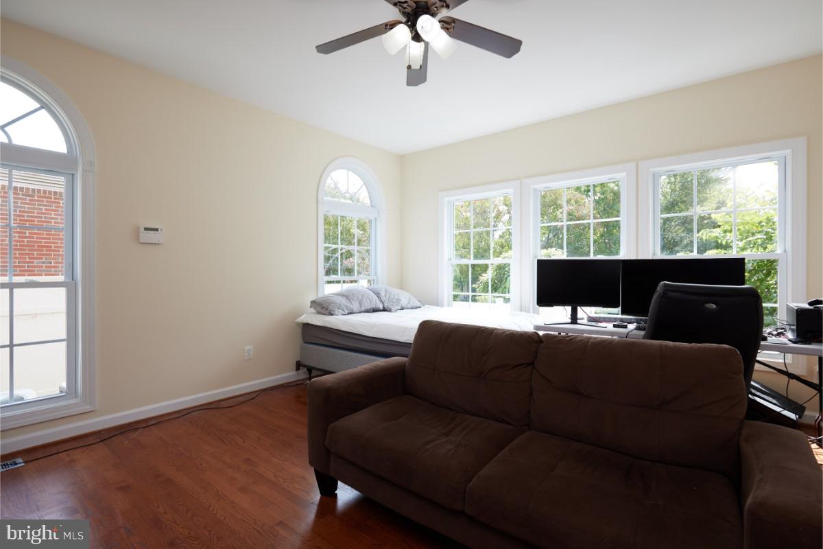 PENROSE - Residential