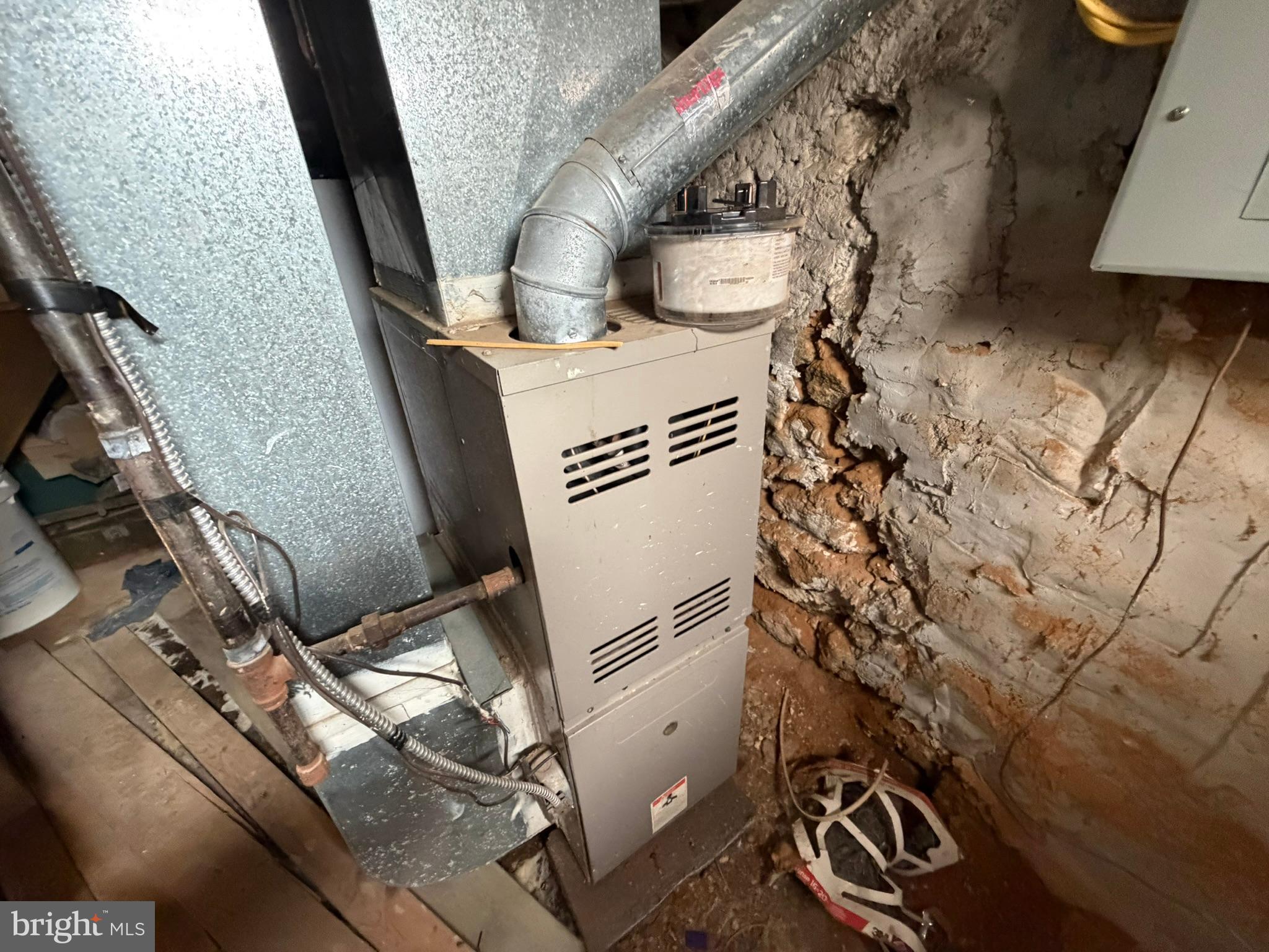 MANTUA - Residential