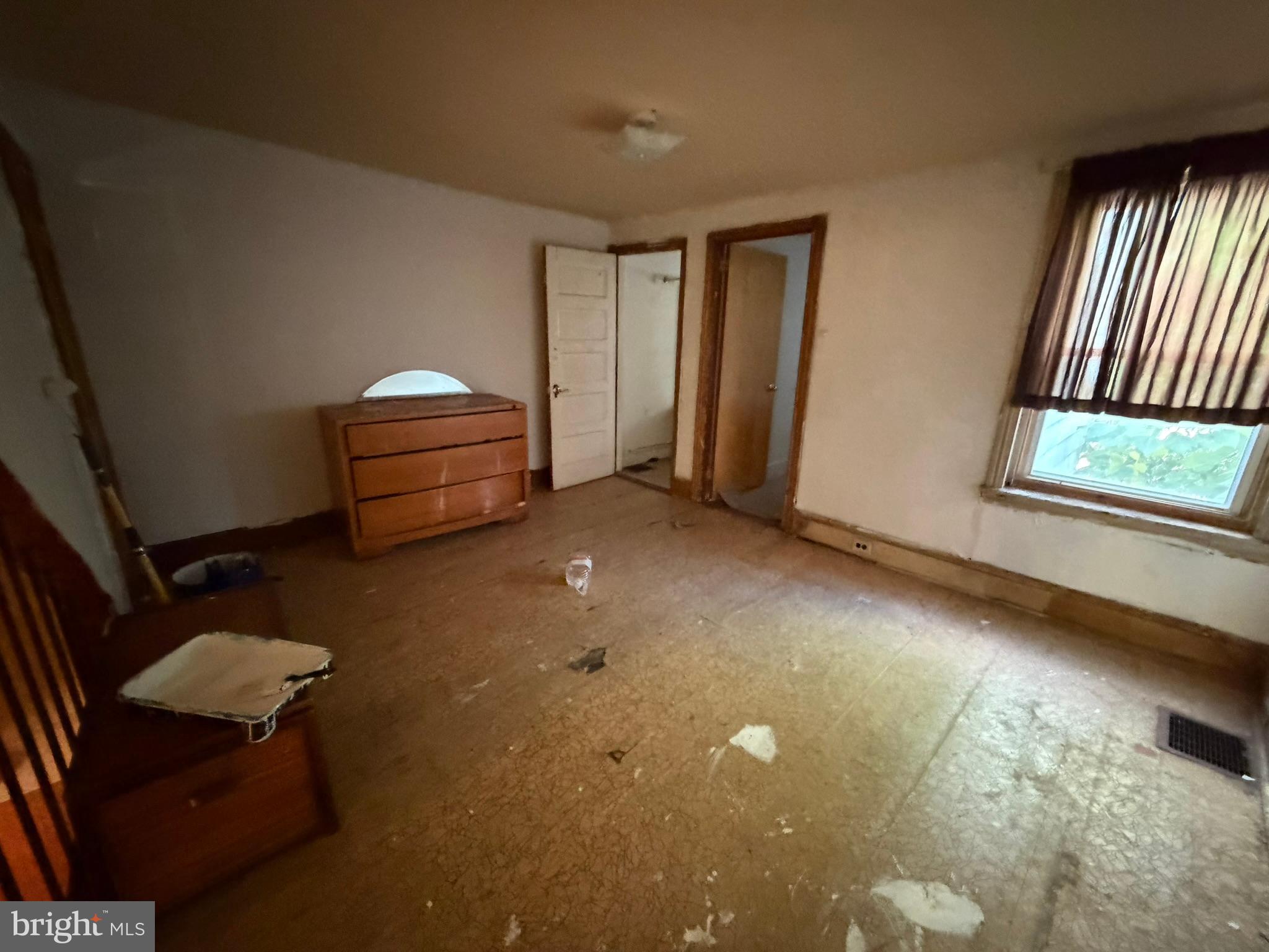 MANTUA - Residential