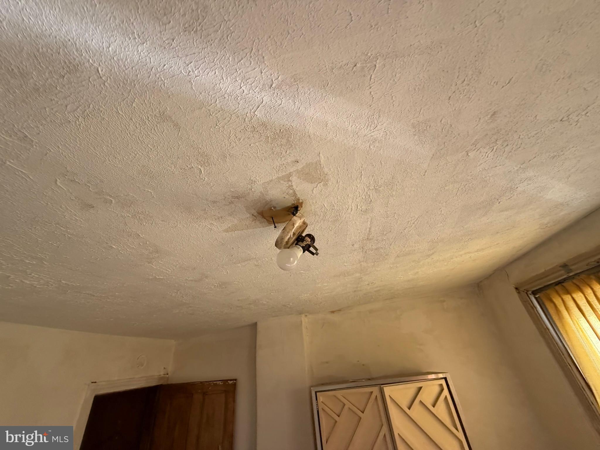 MANTUA - Residential