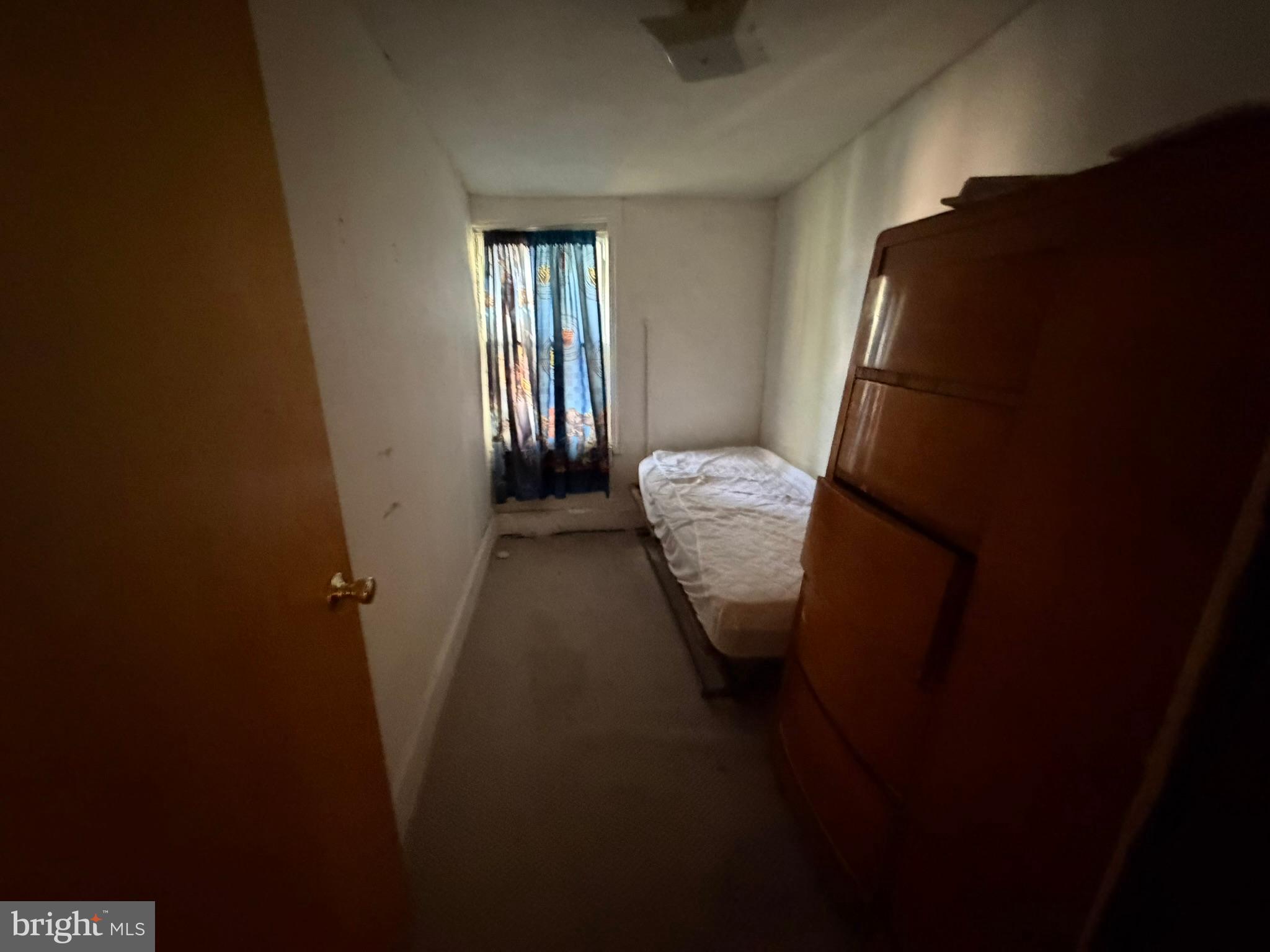 MANTUA - Residential