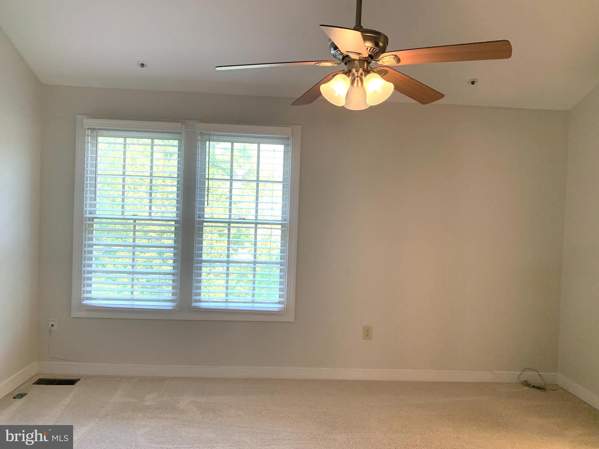 NORTH POTOMAC - Residential Lease