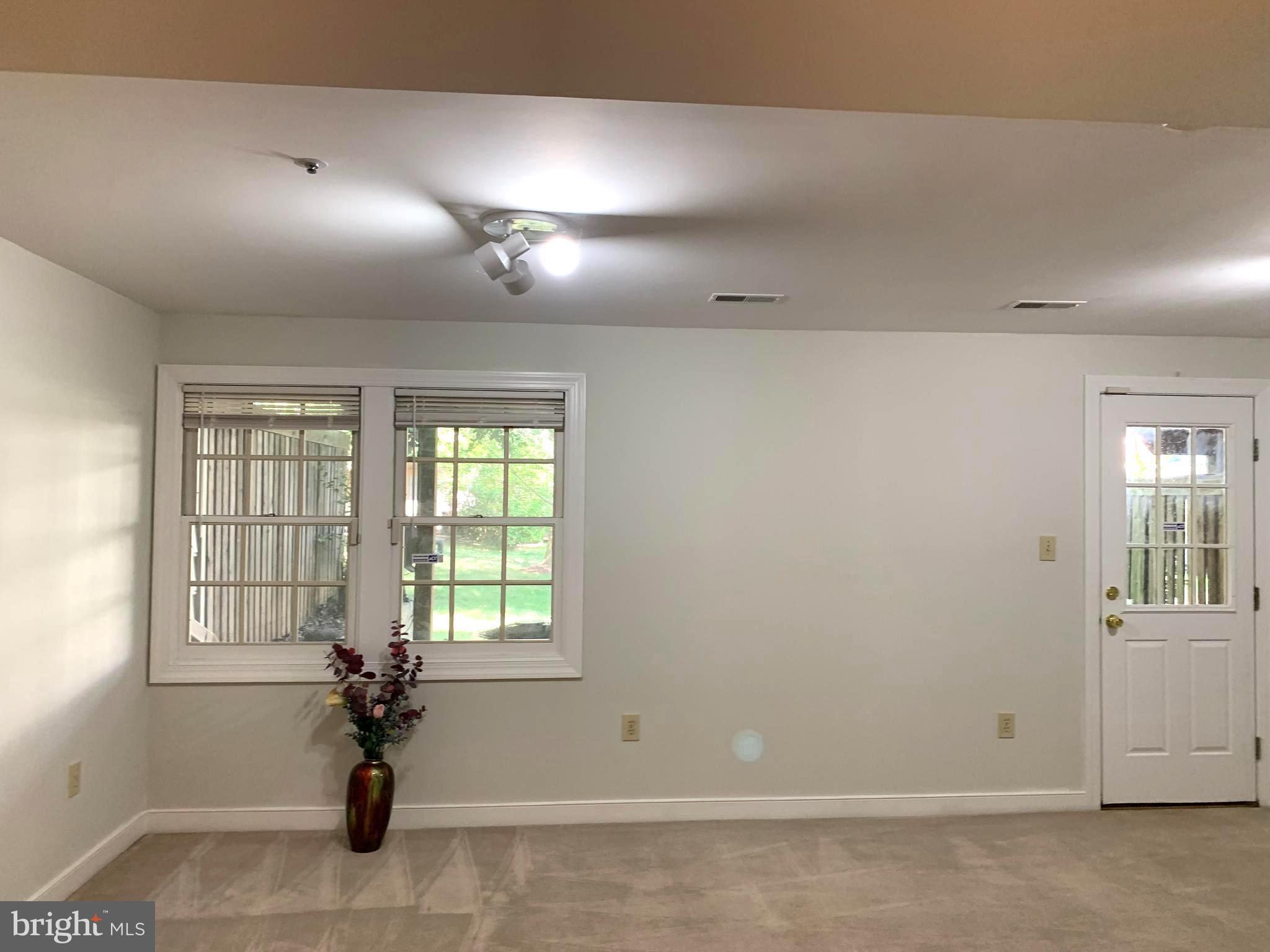 NORTH POTOMAC - Residential Lease