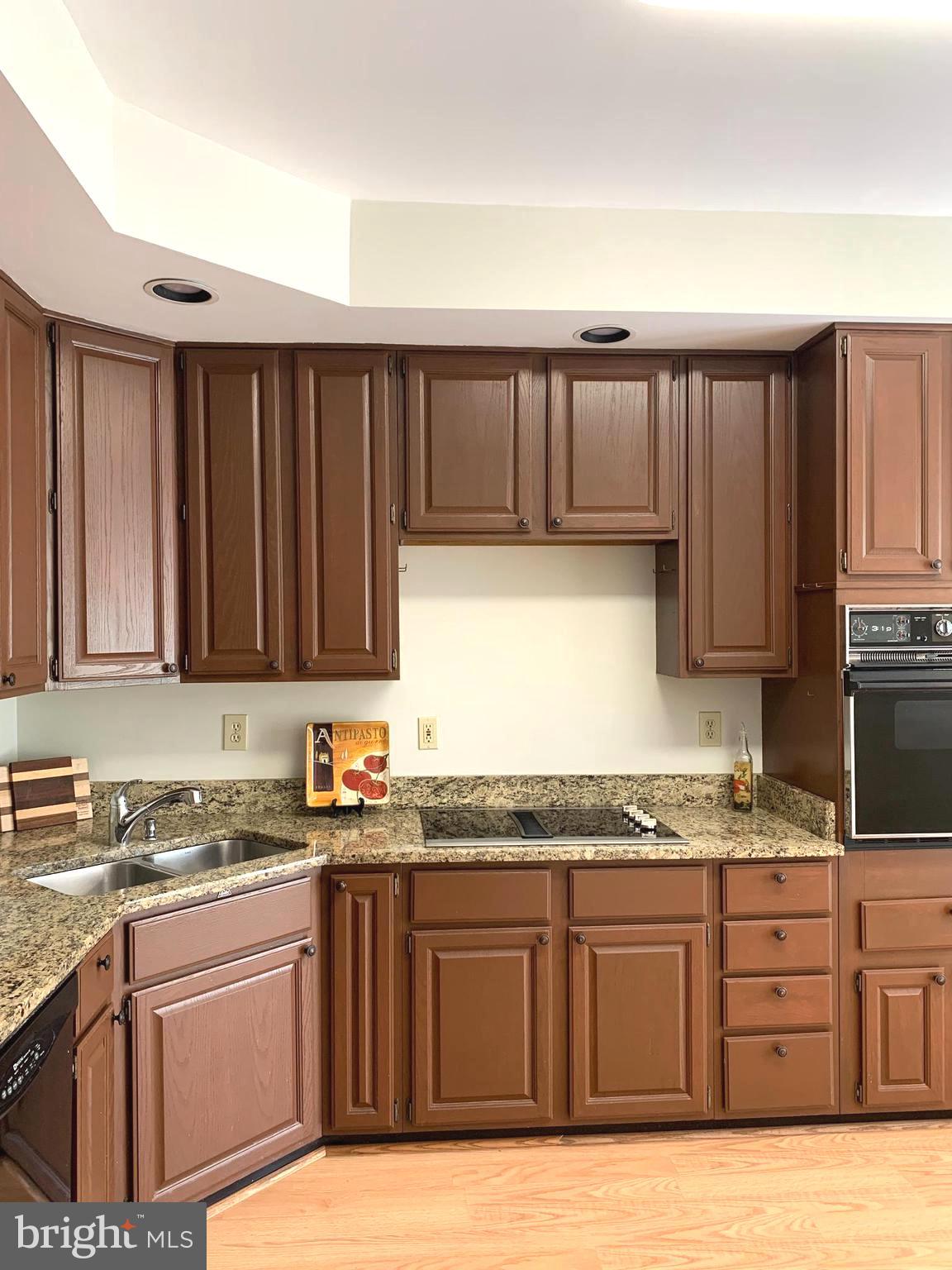 NORTH POTOMAC - Residential Lease