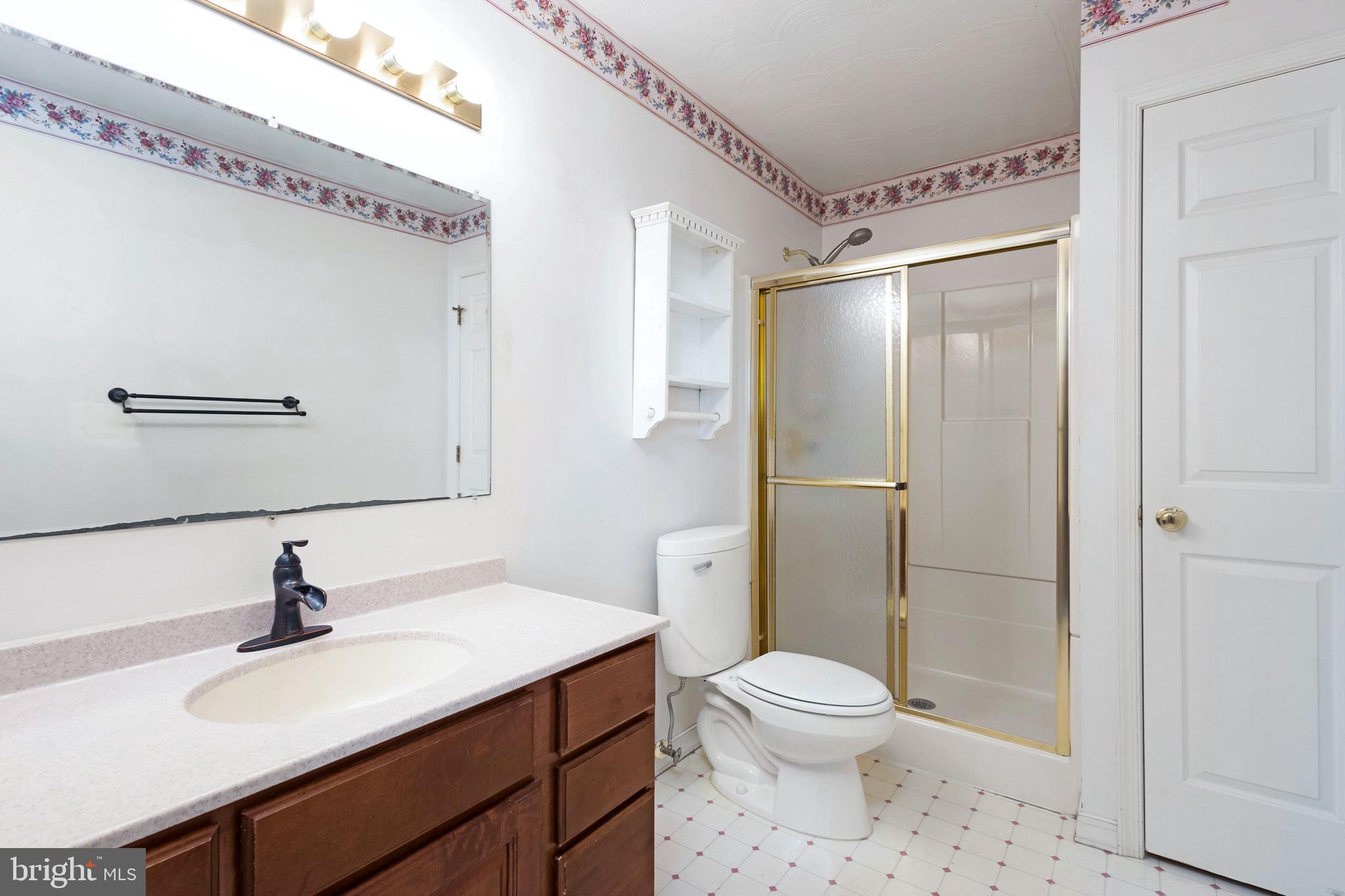 ROLLING FIELDS - Residential