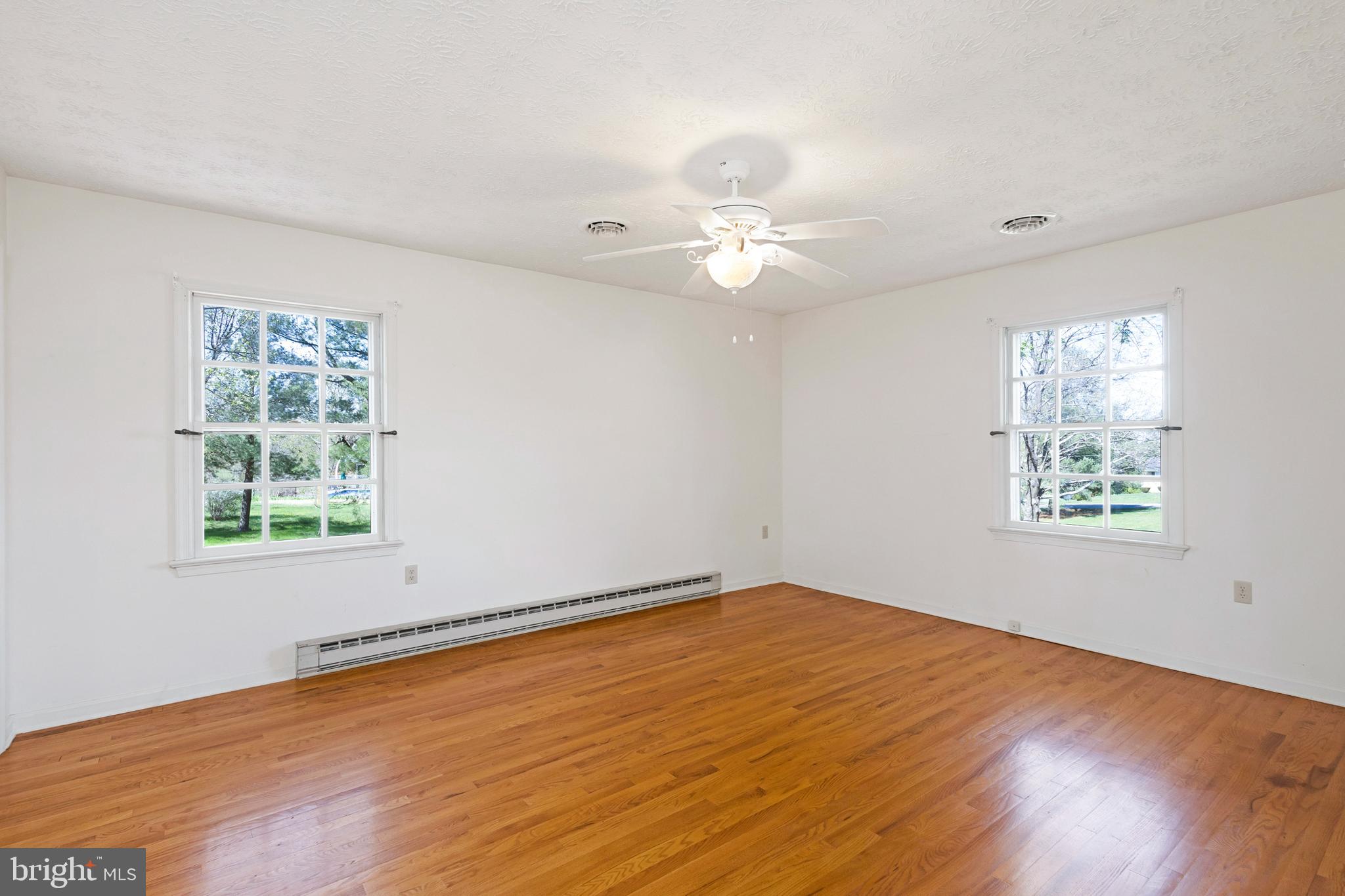 ROLLING FIELDS - Residential