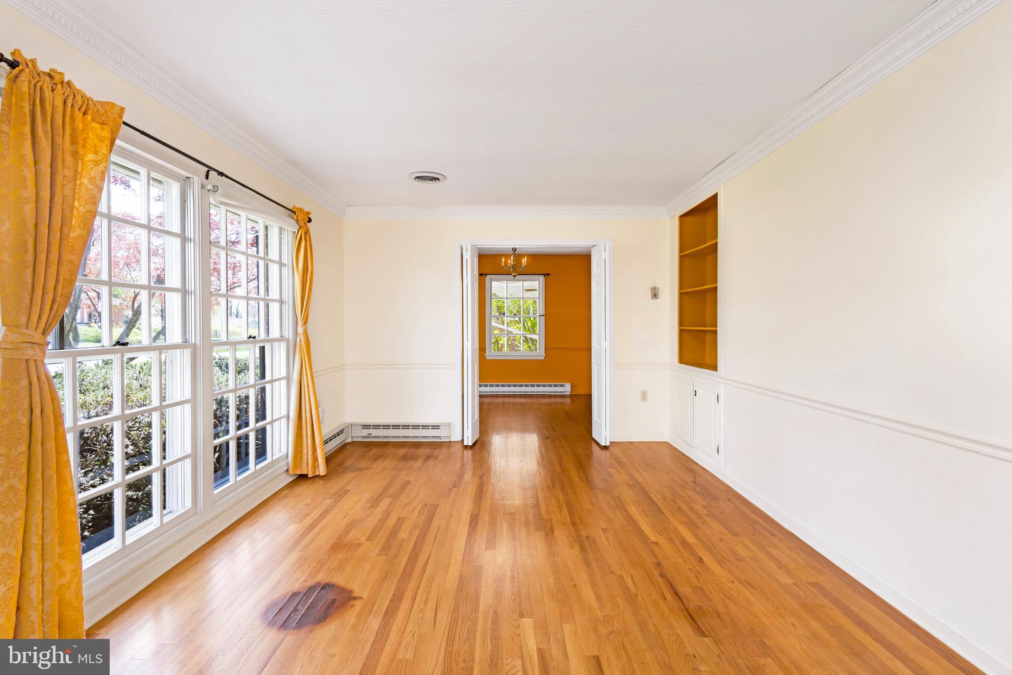 ROLLING FIELDS - Residential