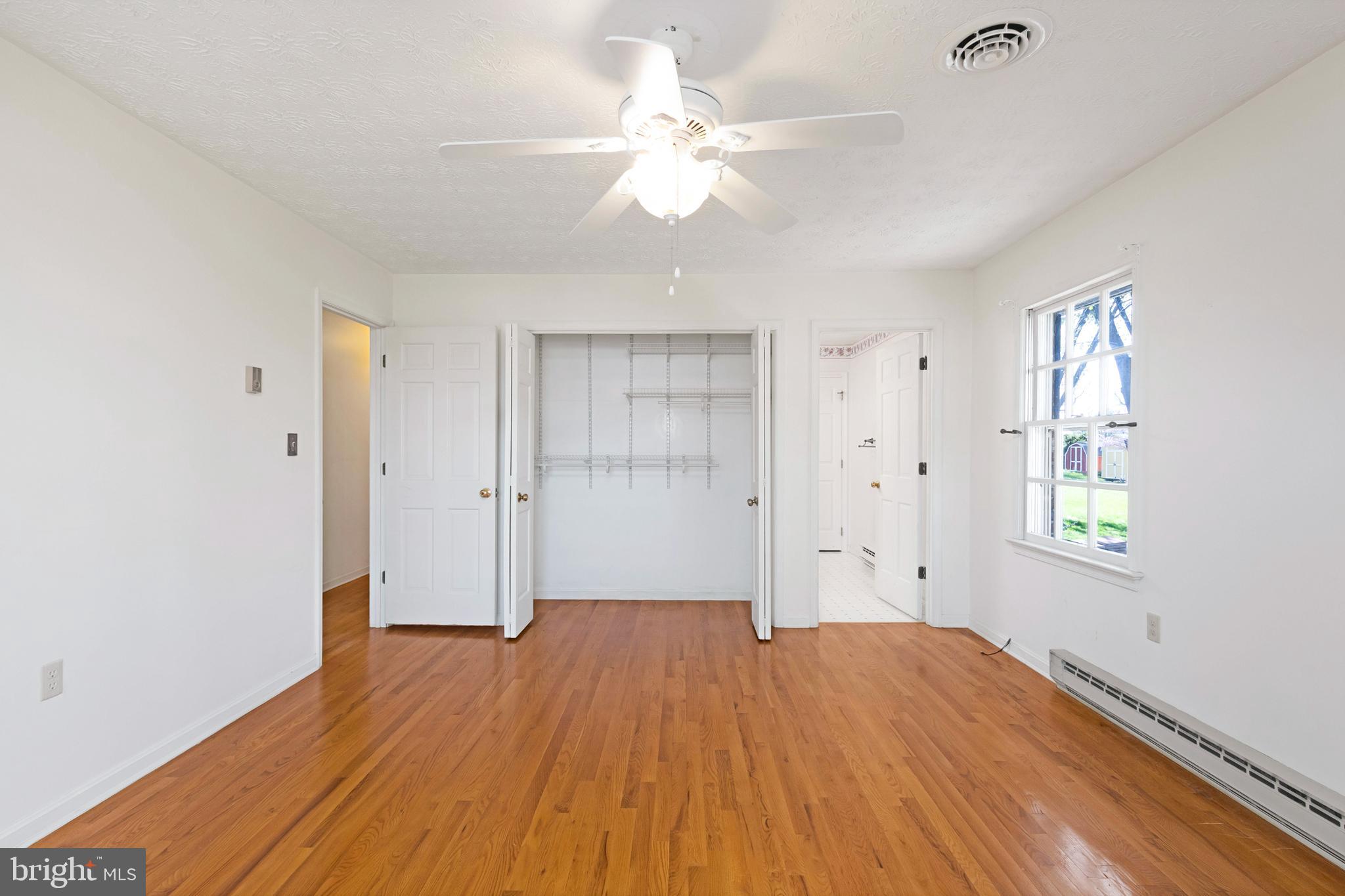 ROLLING FIELDS - Residential