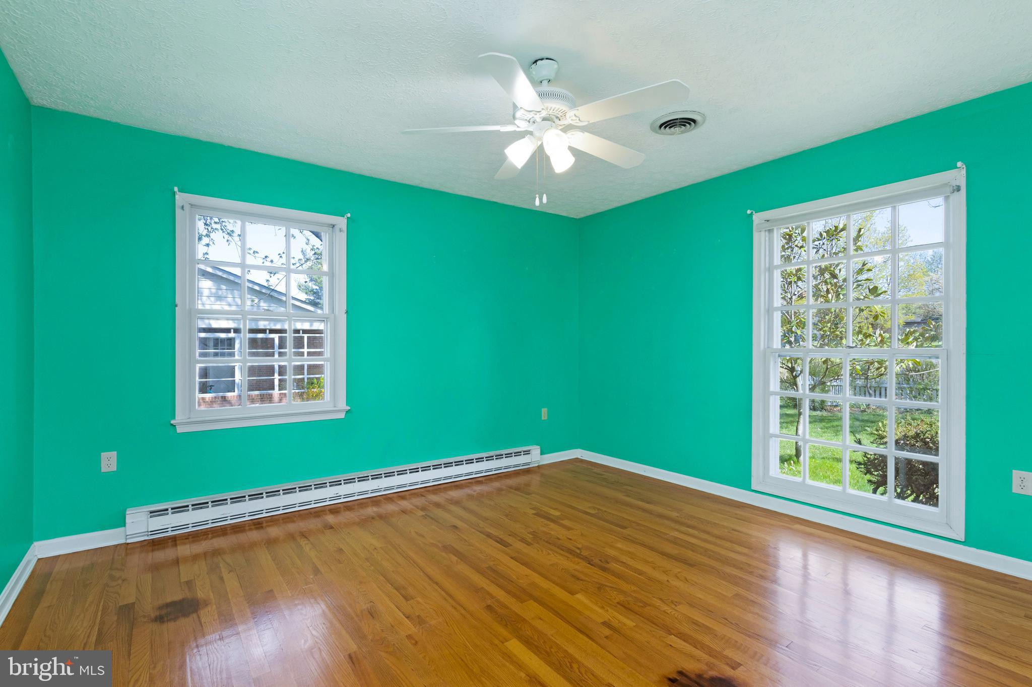 ROLLING FIELDS - Residential