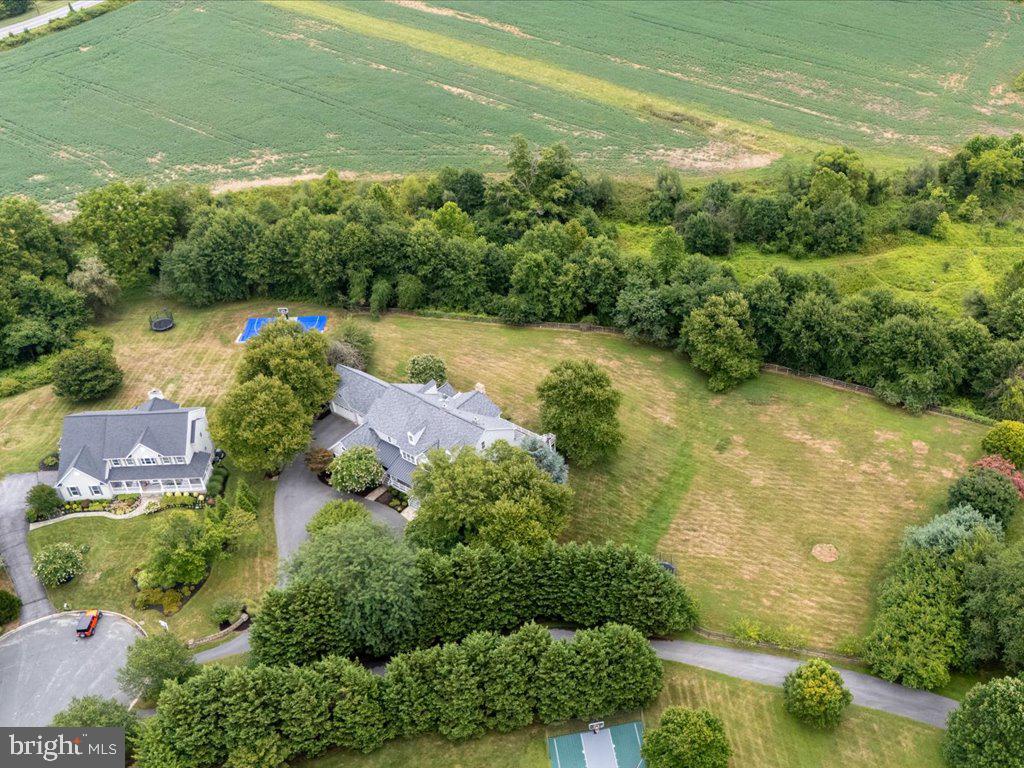 BRANTWOOD - Residential