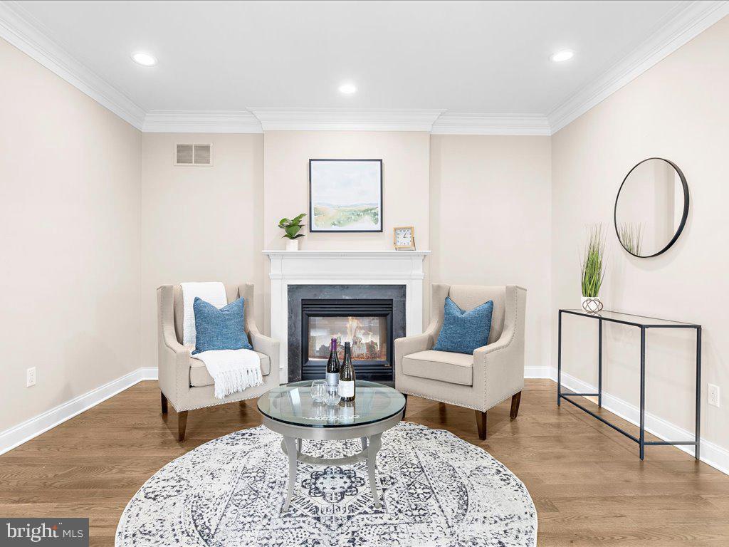 BRANTWOOD - Residential