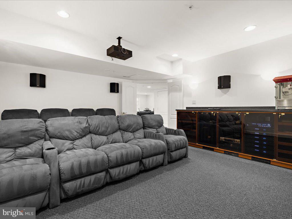 BRANTWOOD - Residential