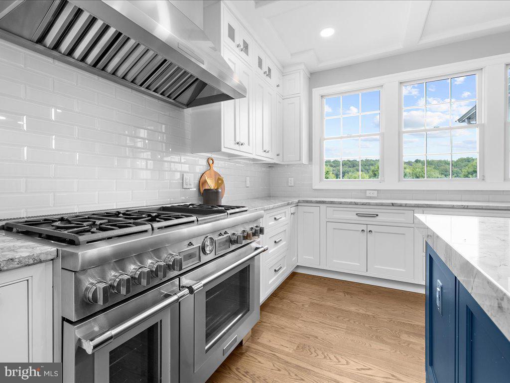 BRANTWOOD - Residential