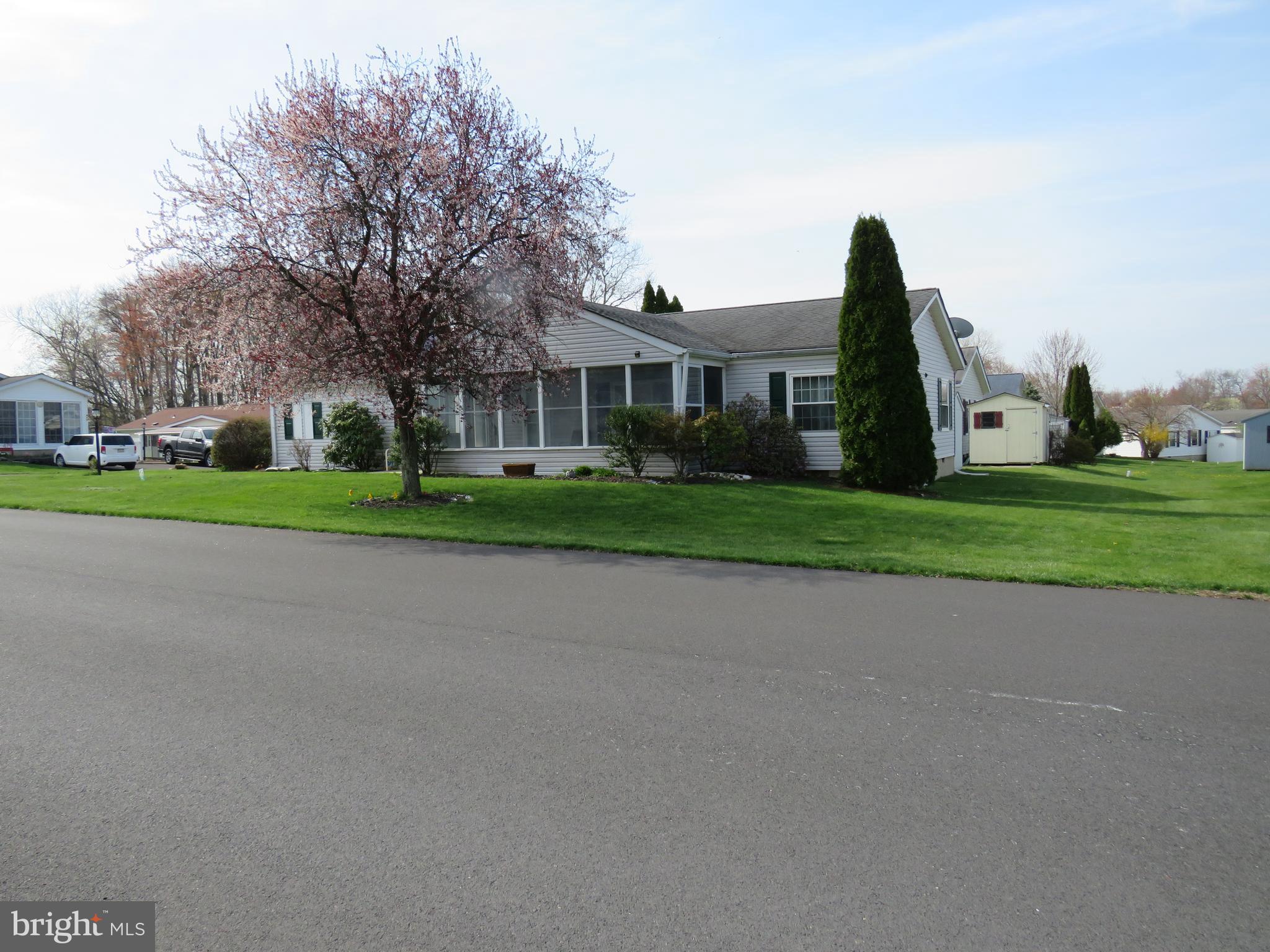 BUCKINGHAM SPRINGS - Residential