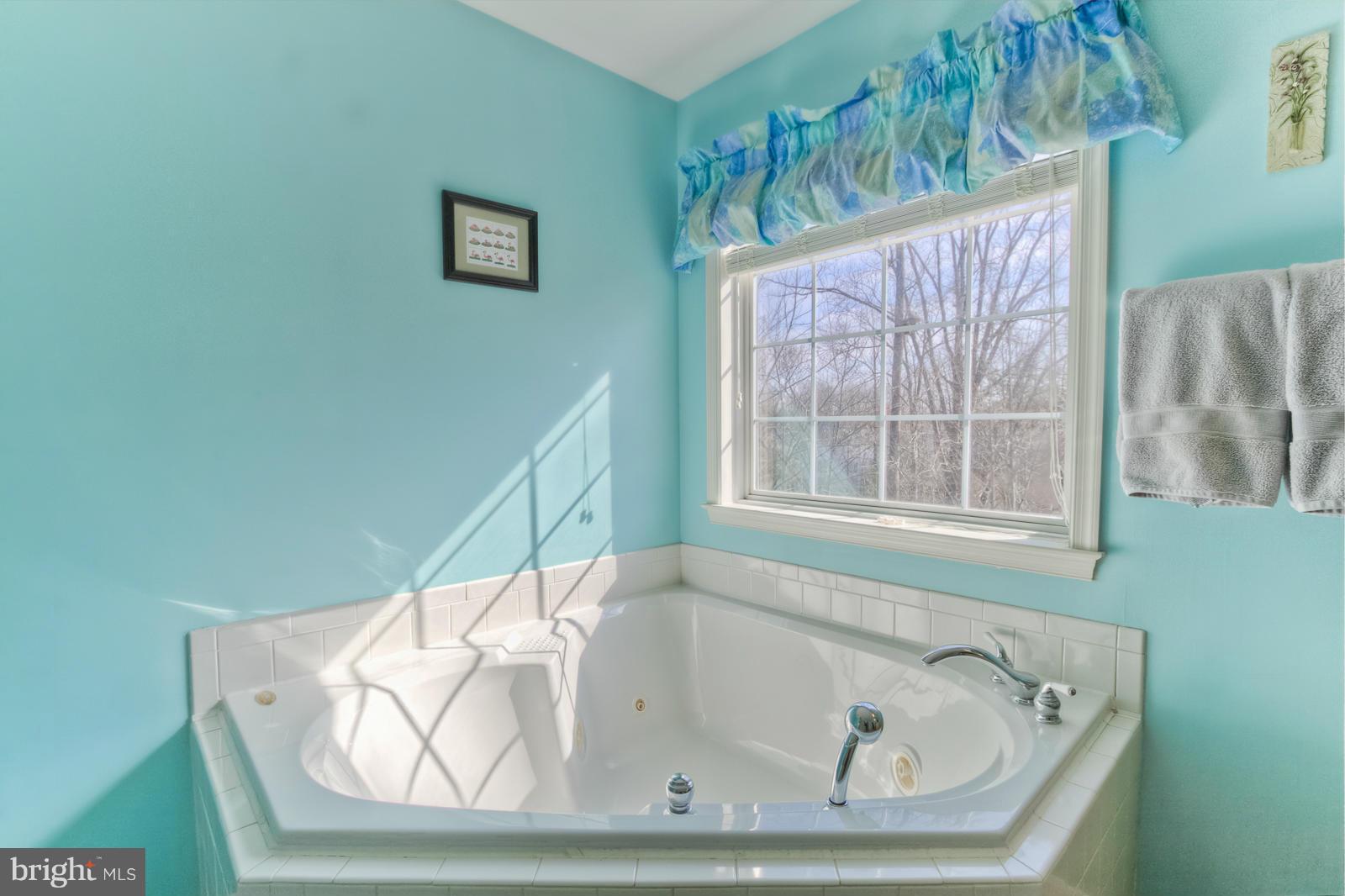 AUTUMN RIDGE - Residential