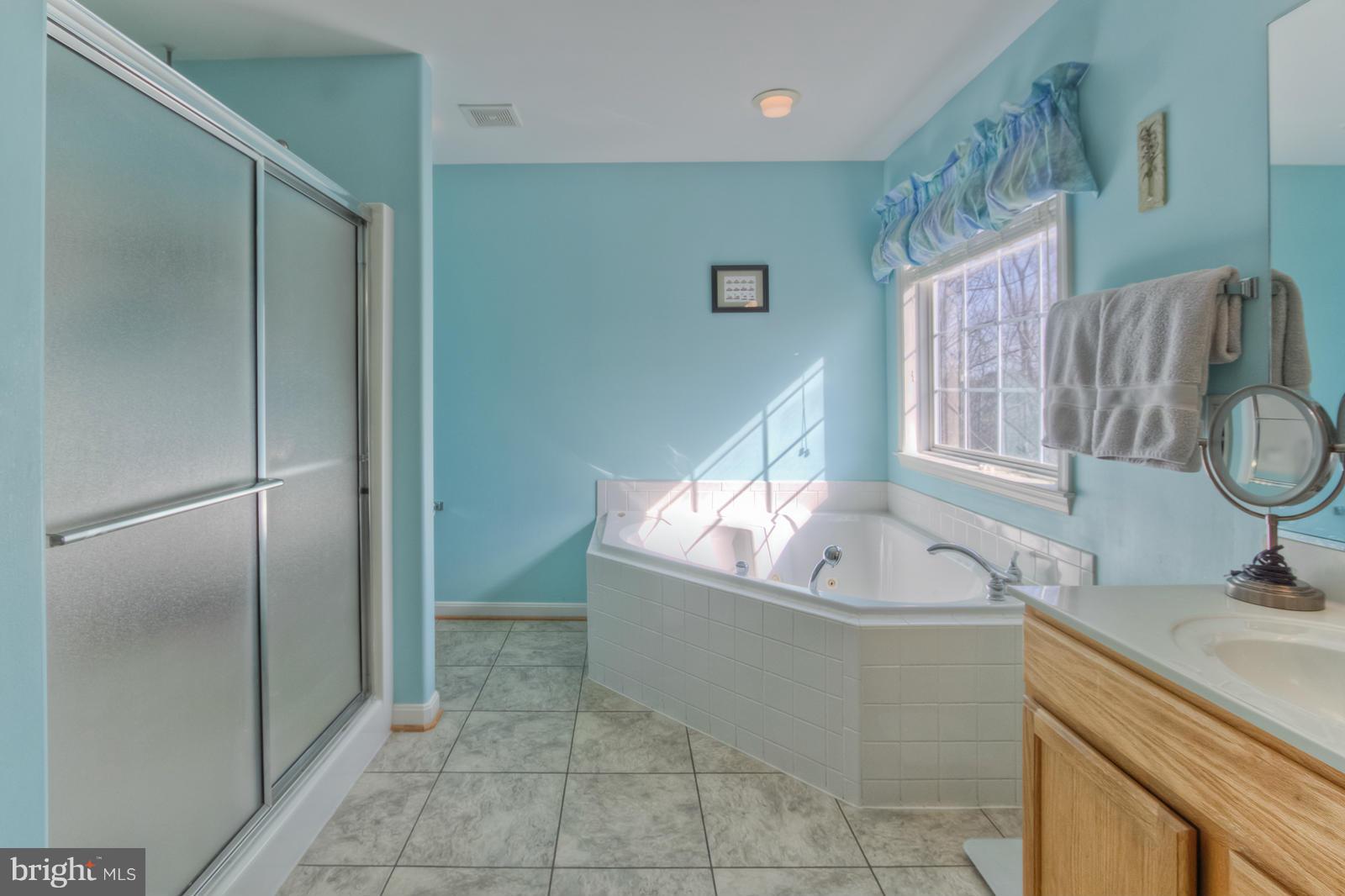 AUTUMN RIDGE - Residential