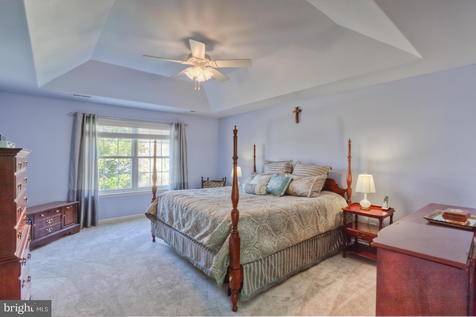 AUTUMN RIDGE - Residential