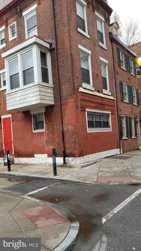 Townhouse For Rent - 1120 Locust Street #301<br/> PHILADELPHIA, PA 19107