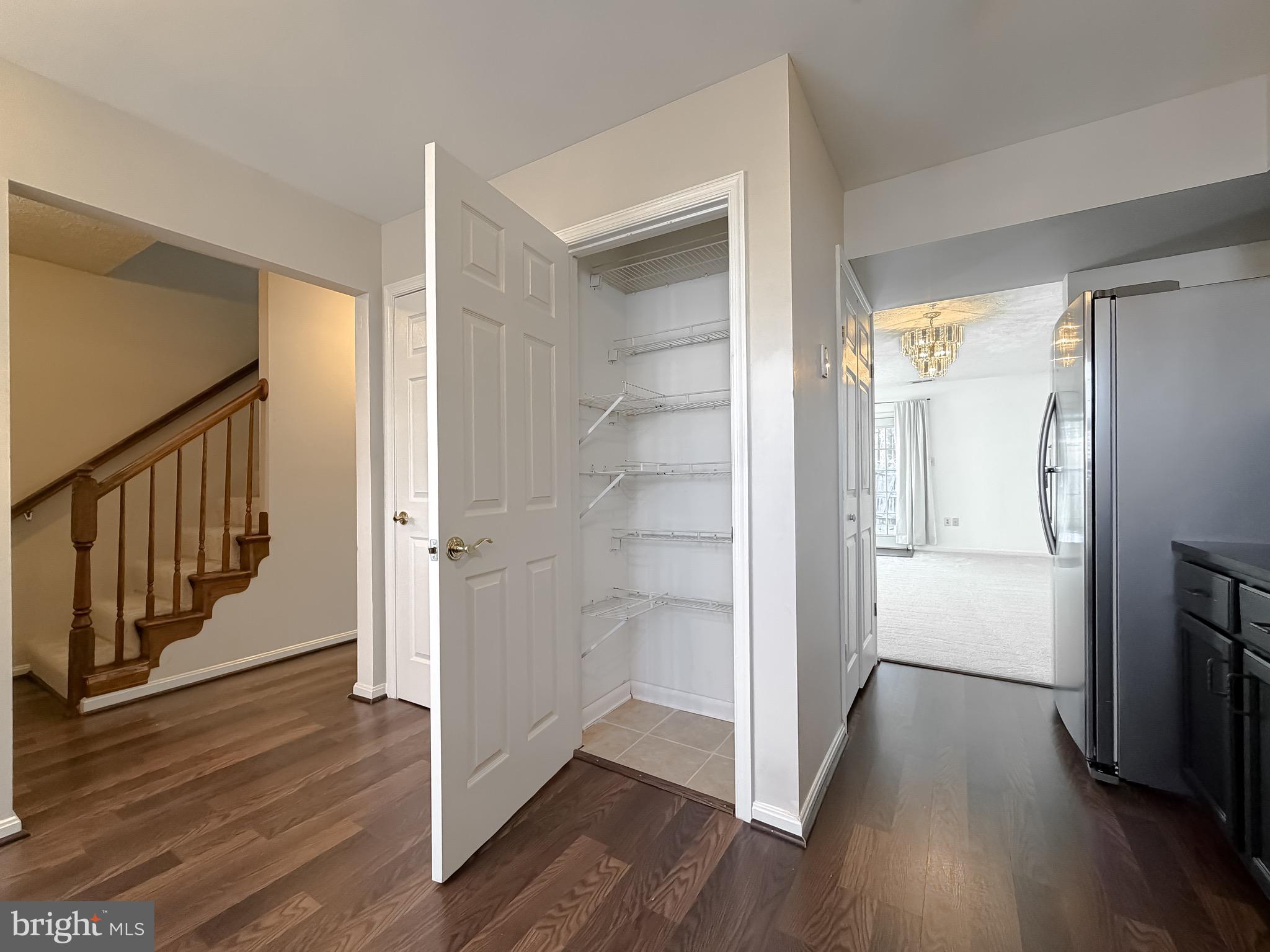 SOUTHGATE CENTER - Residential