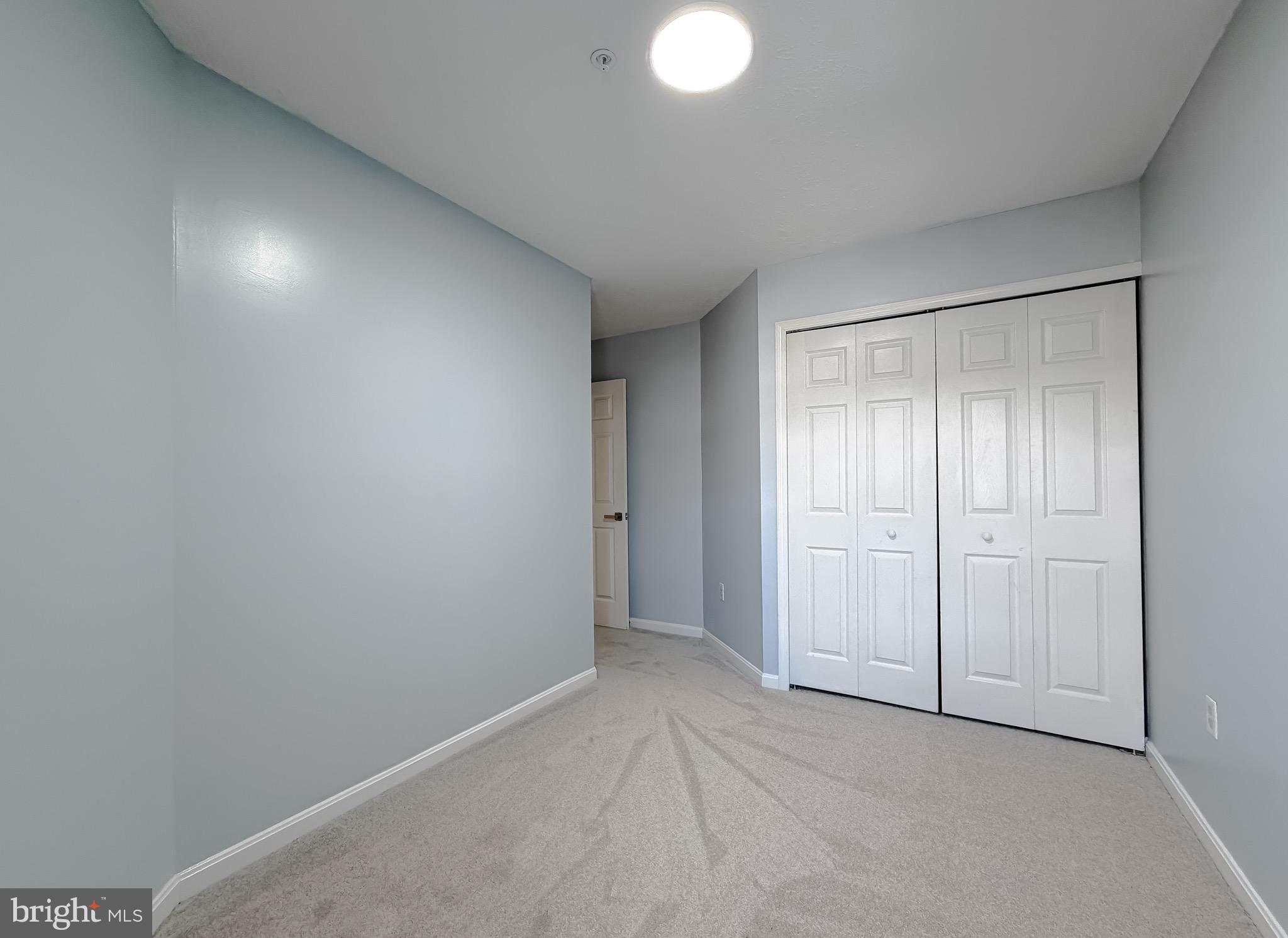 SOUTHGATE CENTER - Residential