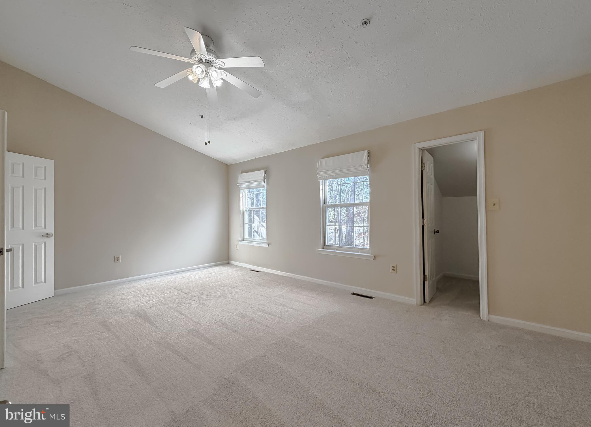 SOUTHGATE CENTER - Residential