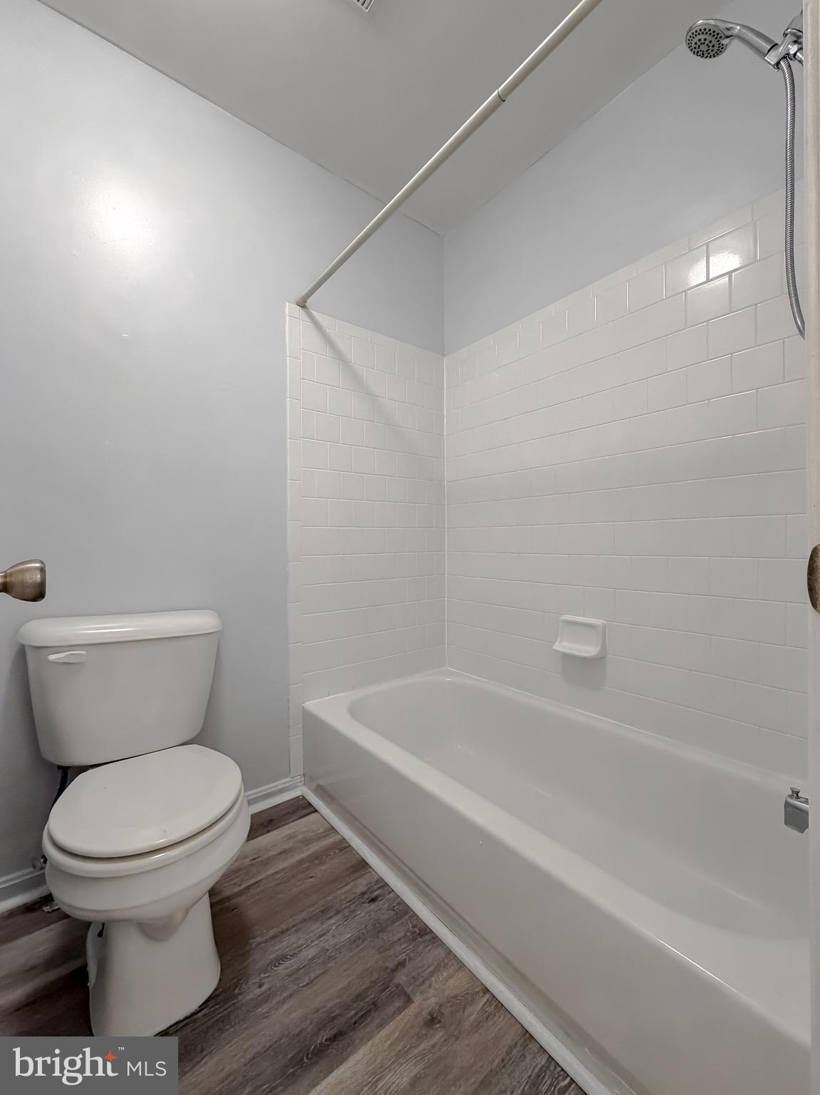 SOUTHGATE CENTER - Residential