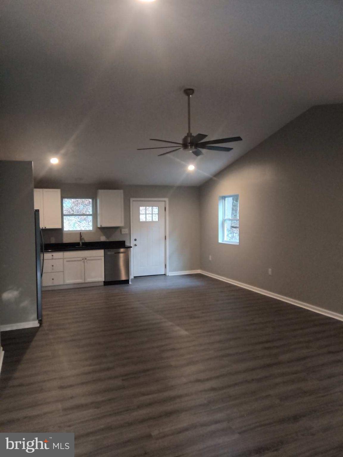 SHANNONDALE - Residential