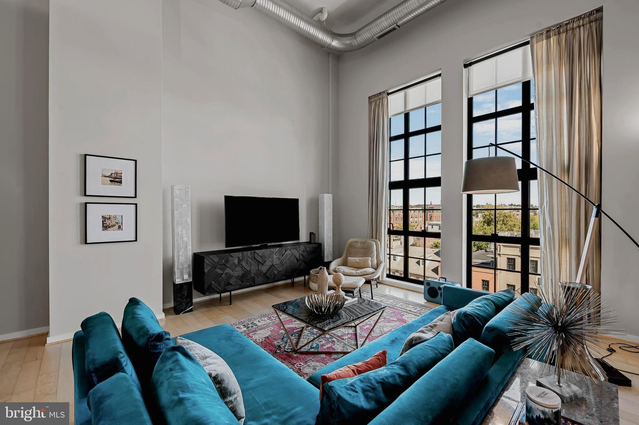 LITTLE ITALY - Residential