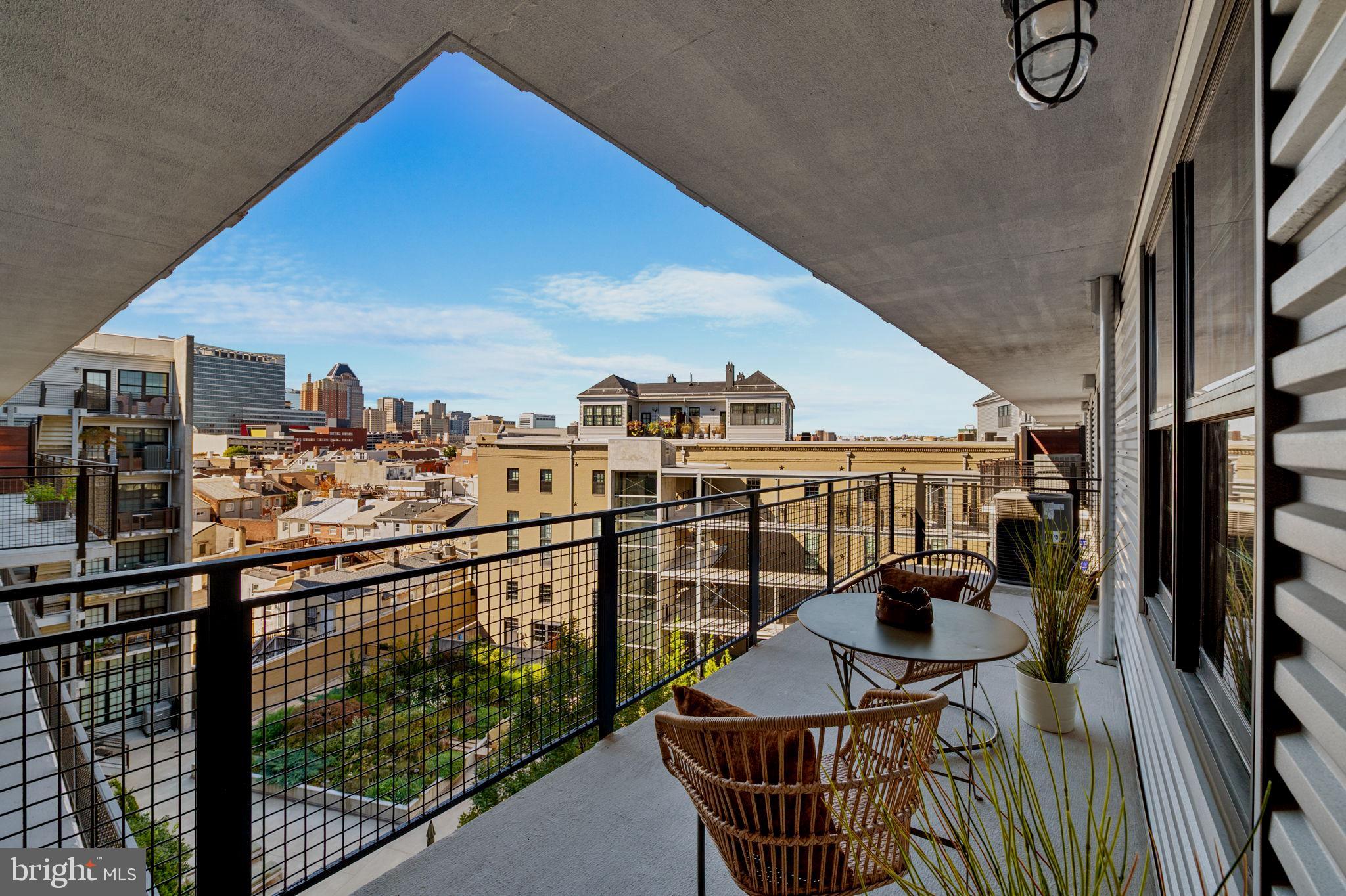 LITTLE ITALY - Residential