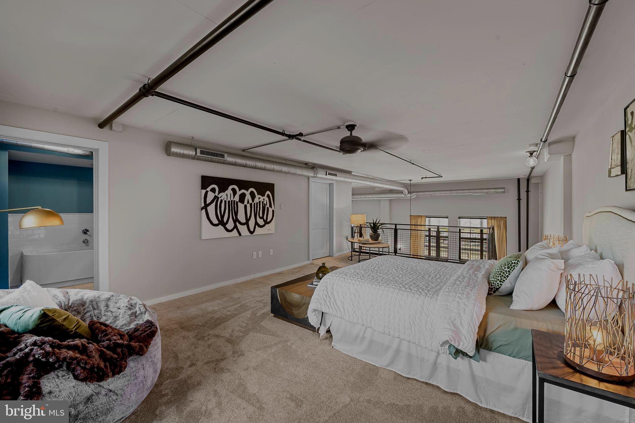 LITTLE ITALY - Residential