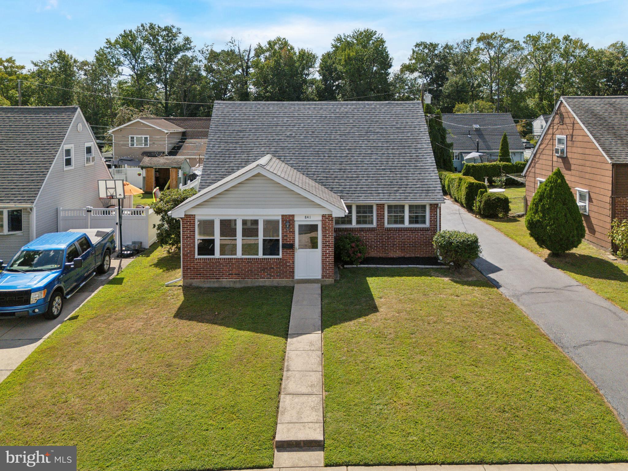 841 BOBWHITE LANE
