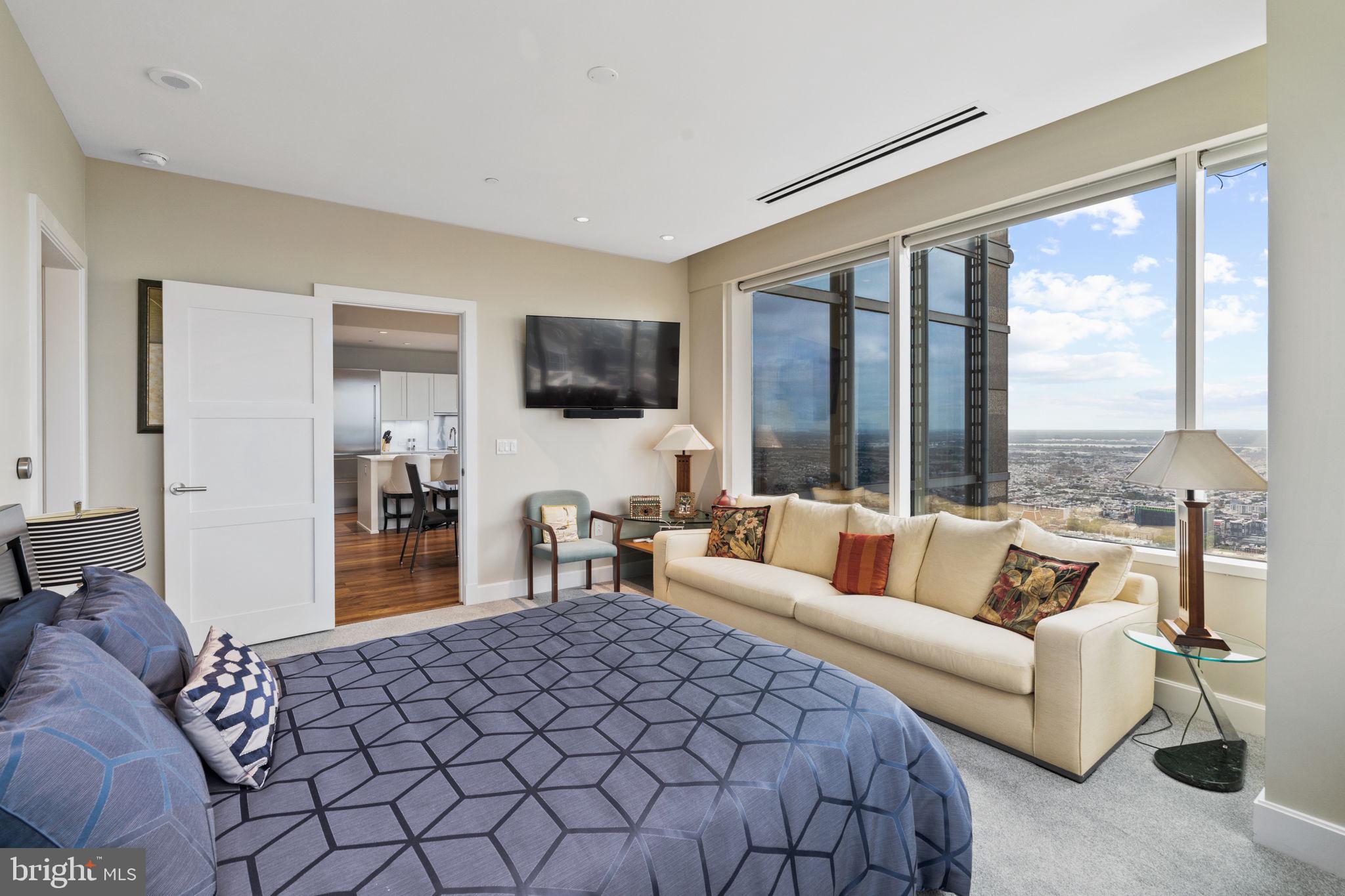 CENTER CITY - Residential