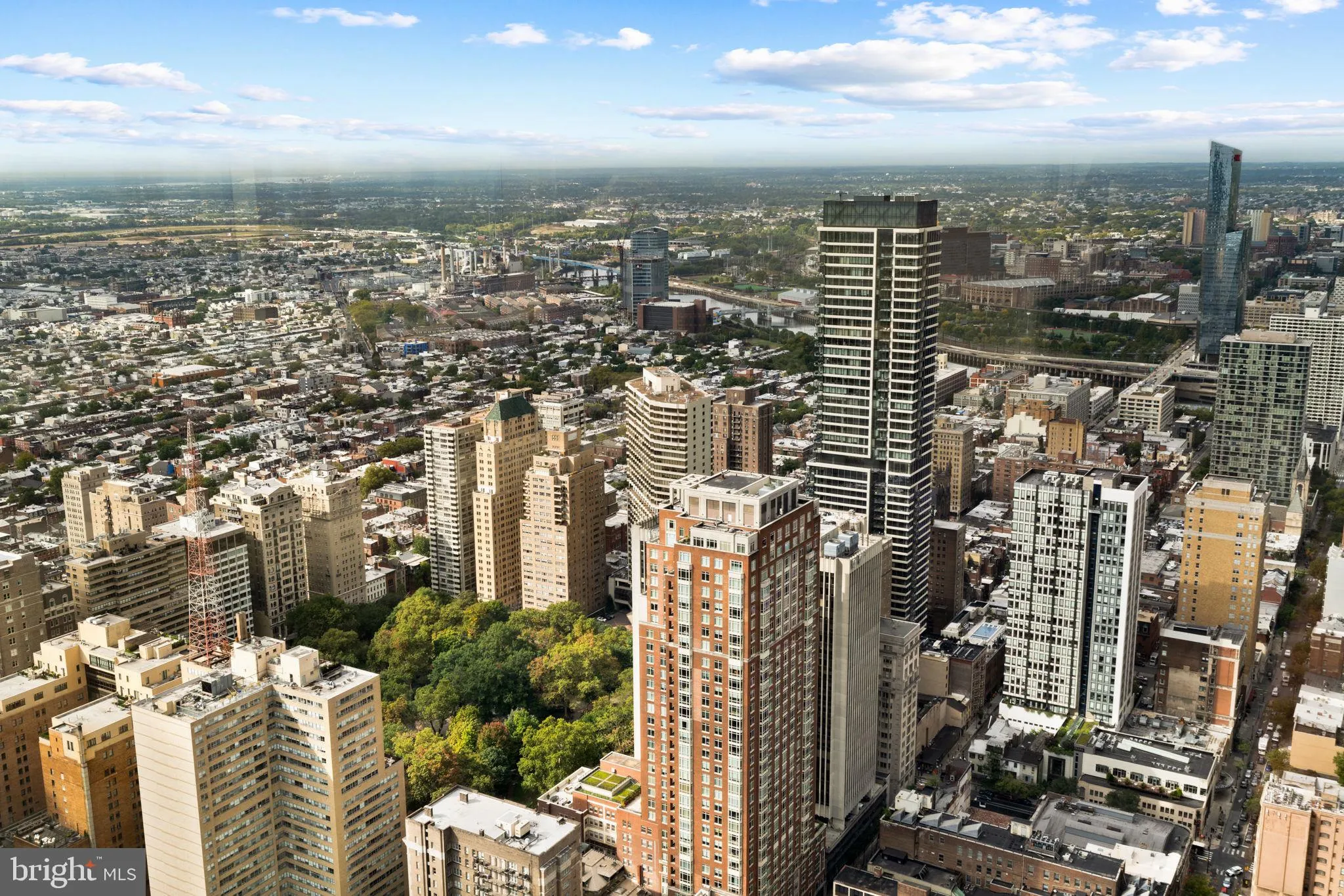 Philadelphia, Pennsylvania 19102, United States, 3 Bedrooms Bedrooms, ,4 BathroomsBathrooms,Residential,Active,156053