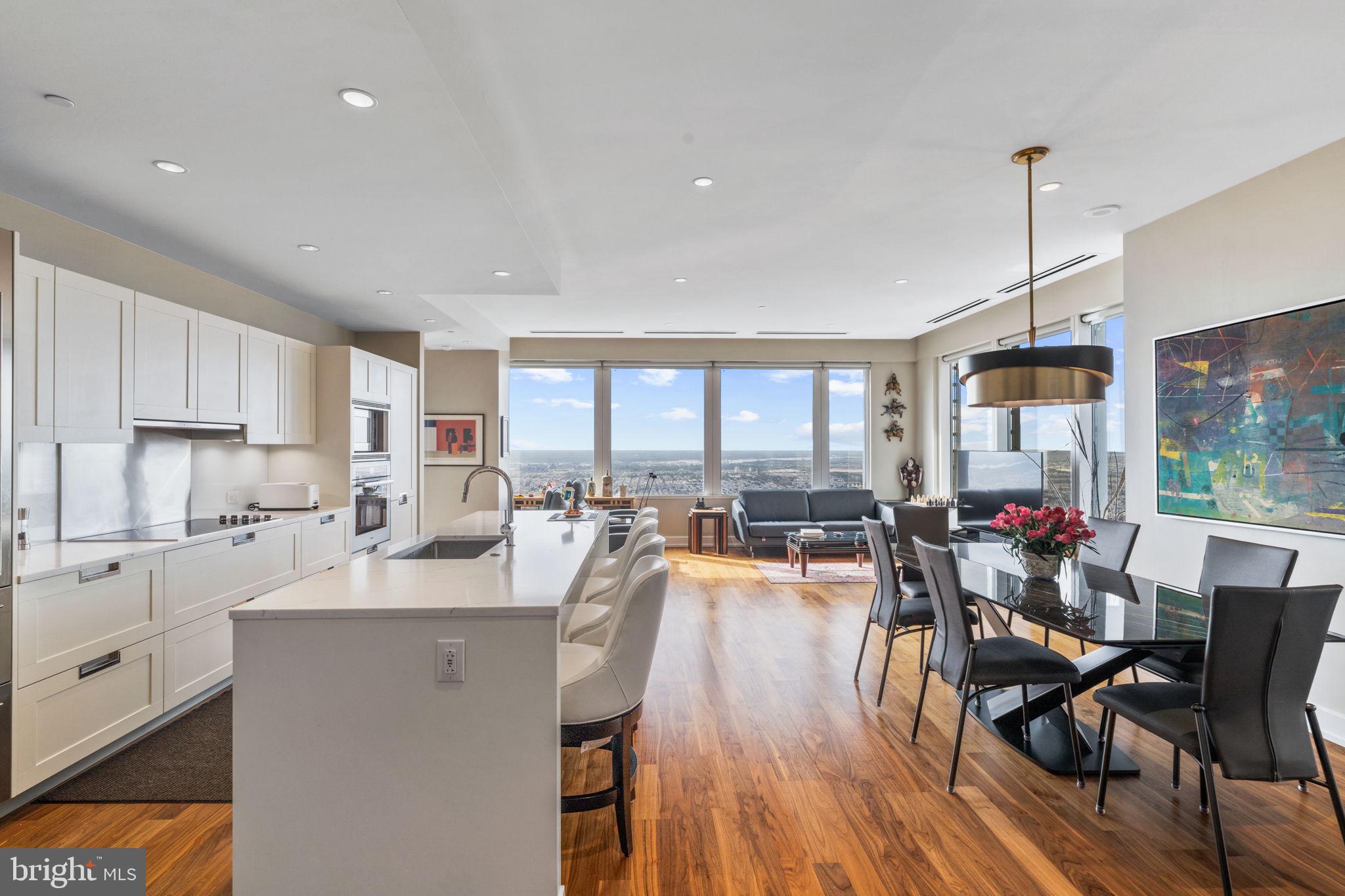 CENTER CITY - Residential