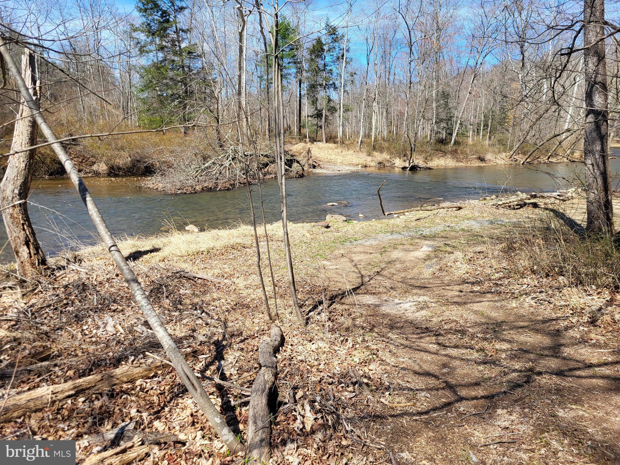 1451 LICKING CREEK ROAD