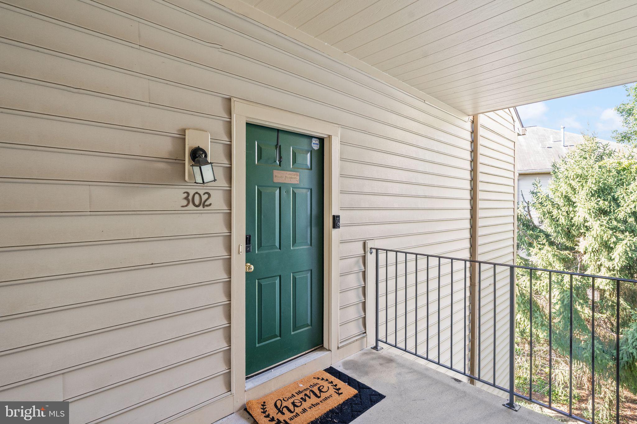 1025 GARDENVIEW LOOP 302
