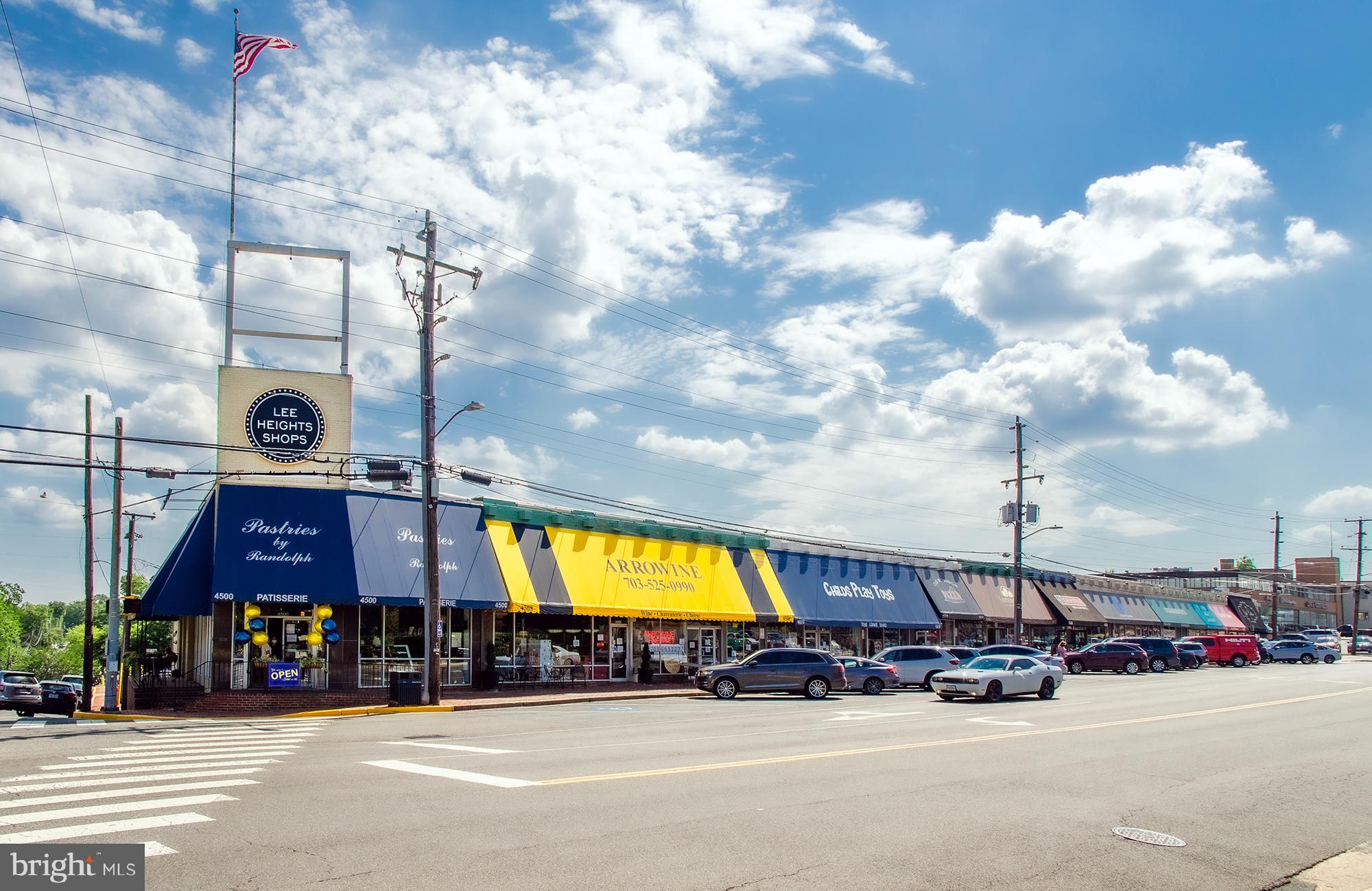 LORCOM HOUSE - Residential