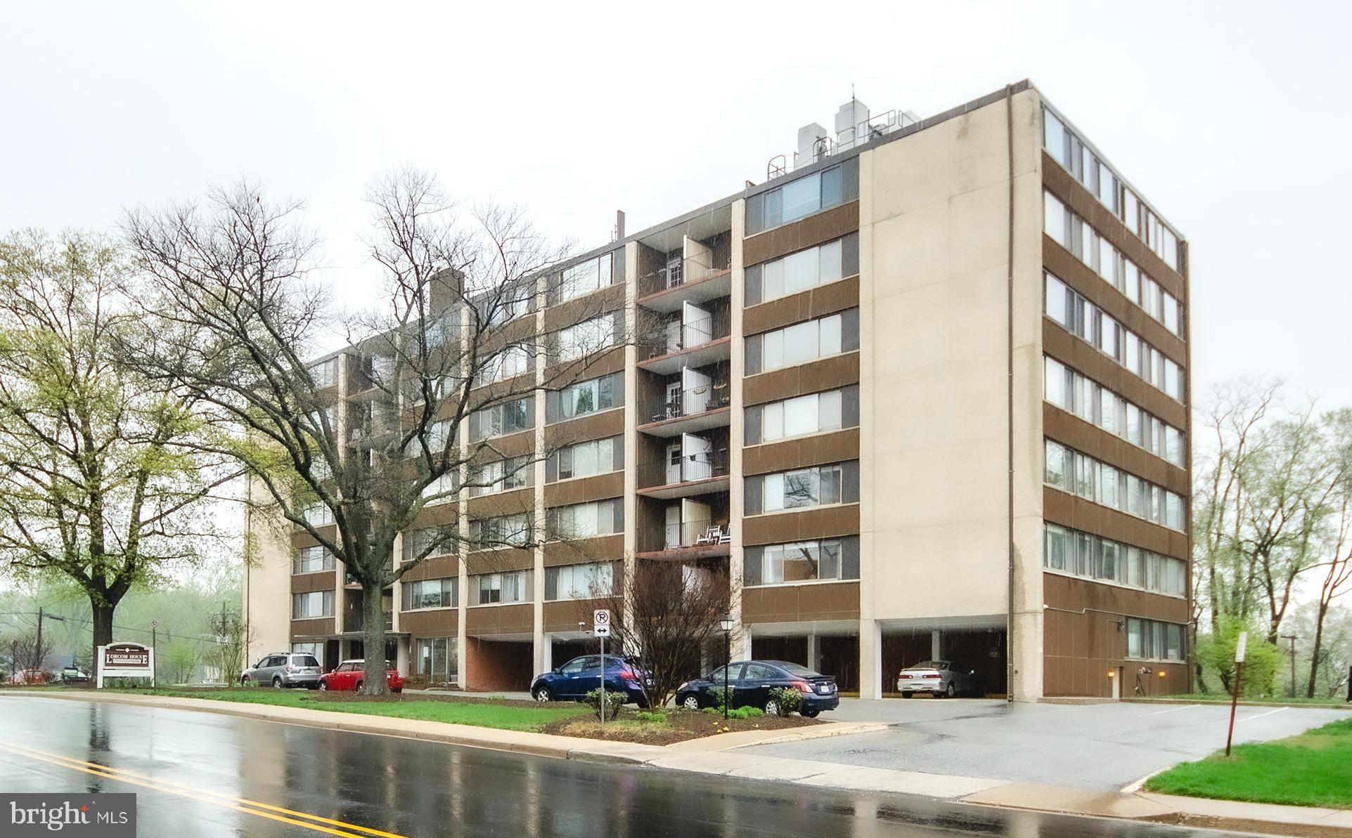 LORCOM HOUSE - Residential