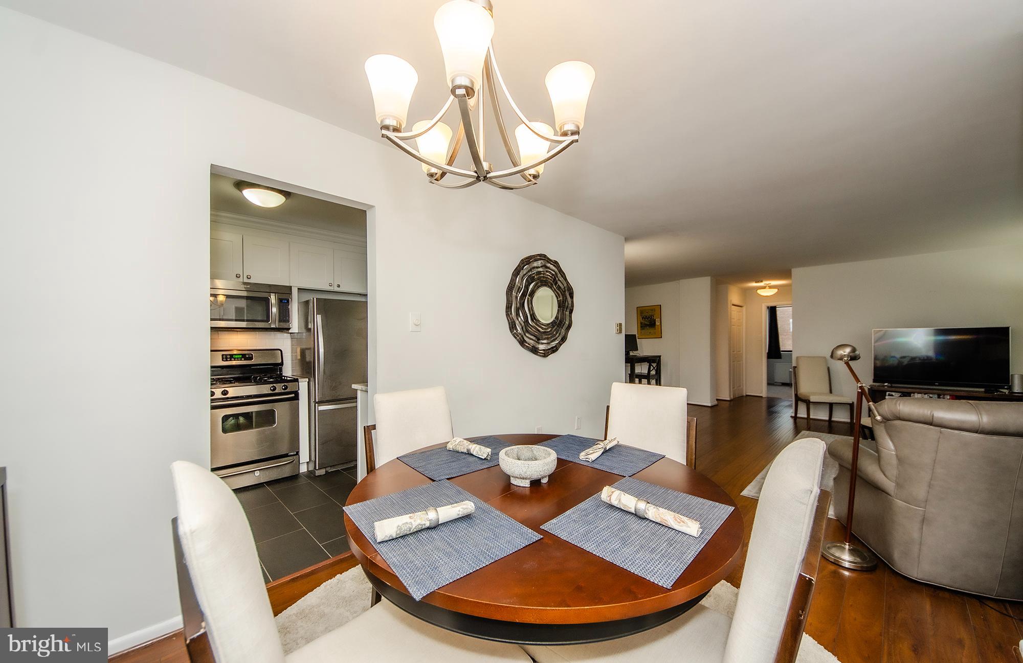 LORCOM HOUSE - Residential