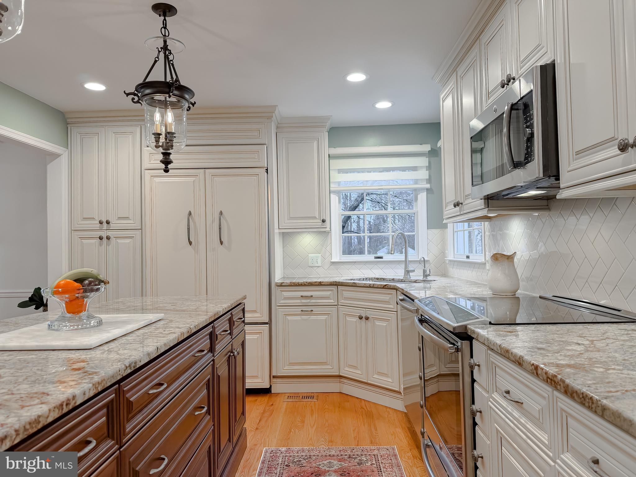 BRETON BAY LANDING - Residential