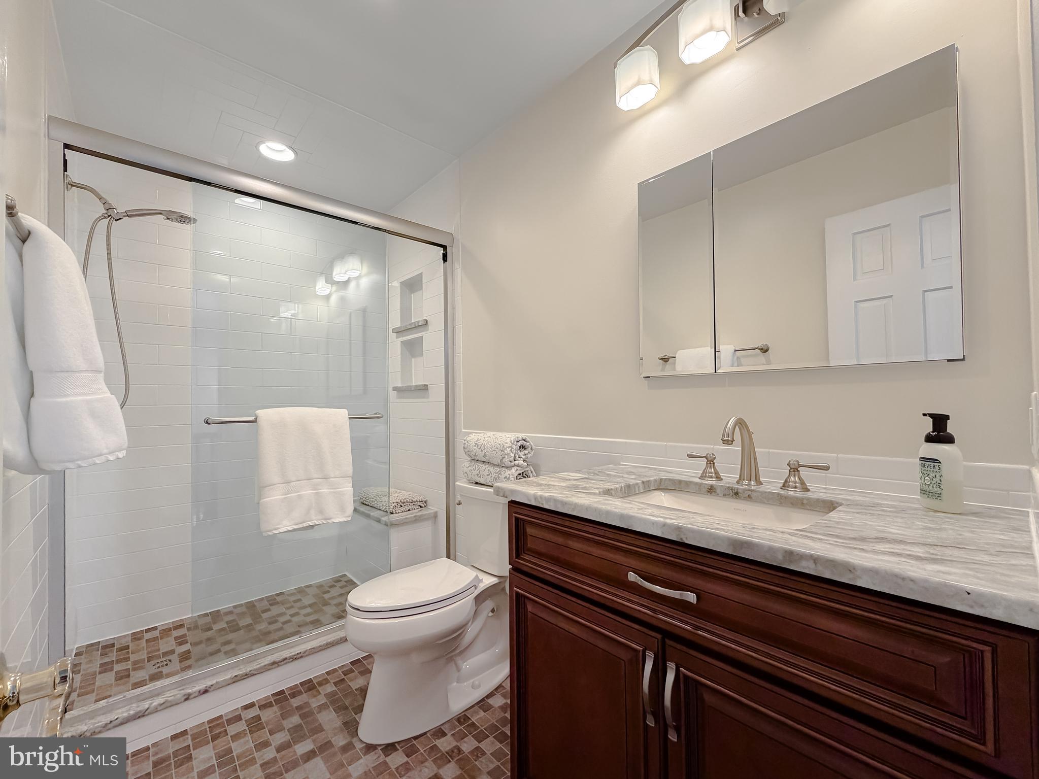 BRETON BAY LANDING - Residential